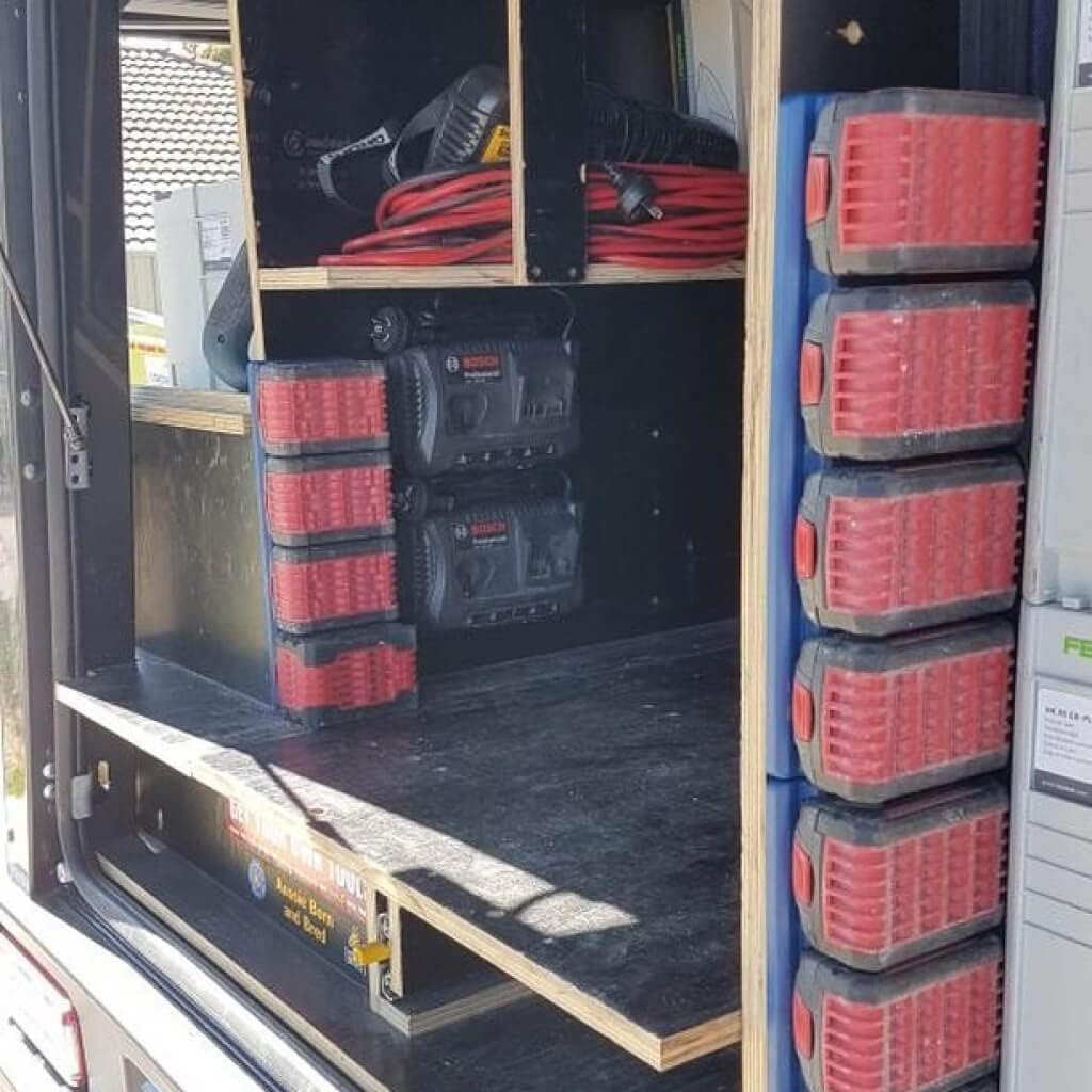 48 Tools the Original Inventers of the 4 Battery Holder Wall Mount for Bosch 18V UV Stabilised ABS Plastic, Secure Locking Mechanism, for Workshop, Truck, Van, Trailer Tool Storage image number 6