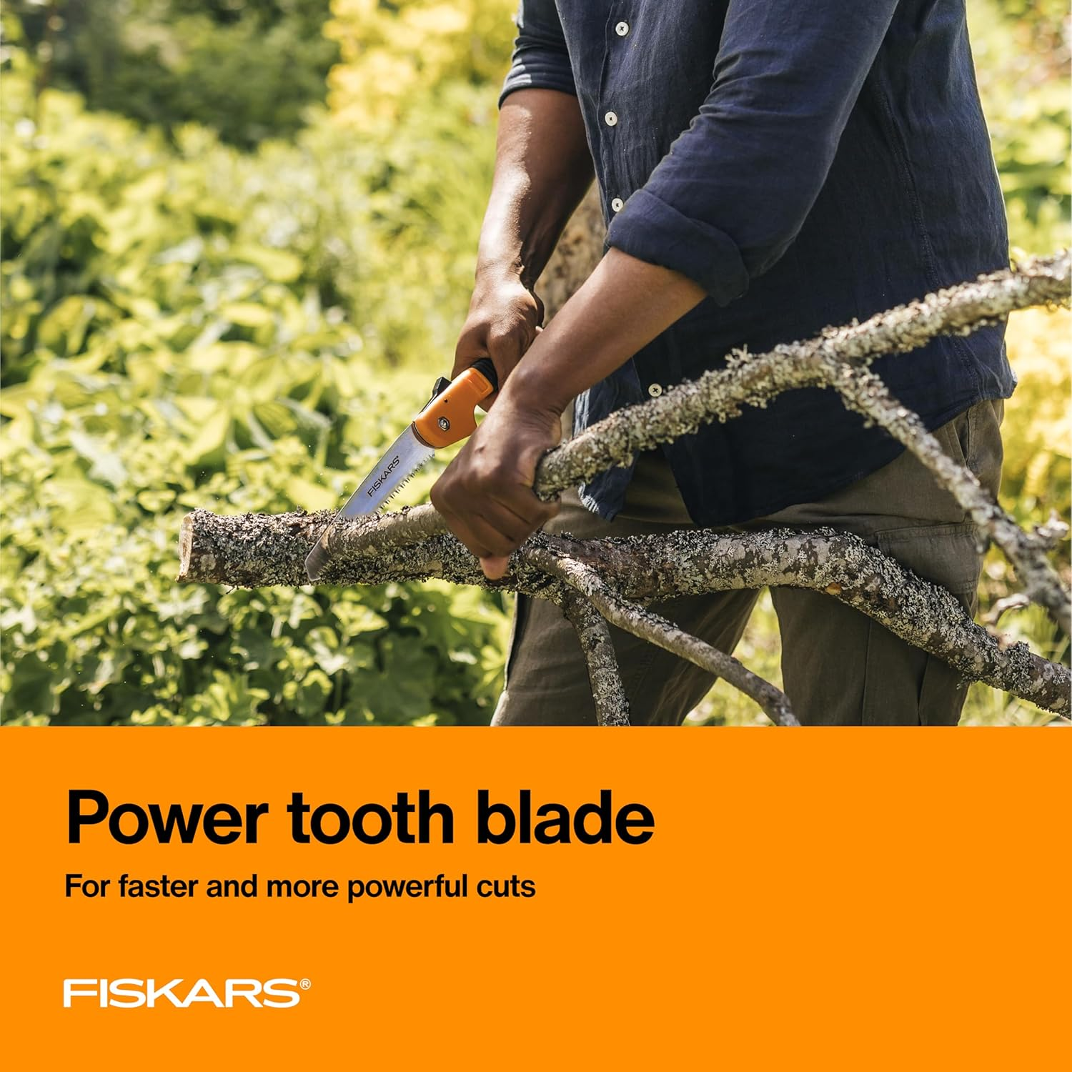 Fiskars Hand Saw, Folding Saw with Power Tooth Saw Blade with Triple Ground Teeth That Powers through Wood Faster, Soft Grip 7-Inch Pruning Saw image number 2