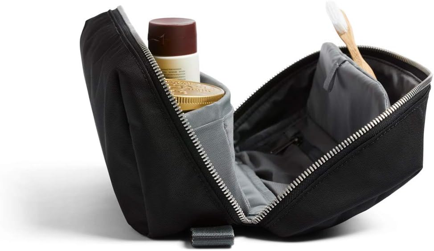 Bellroy Toiletry Kit plus &ndash; (Toiletries Pouch, Bag) - Black - Clay image number 3