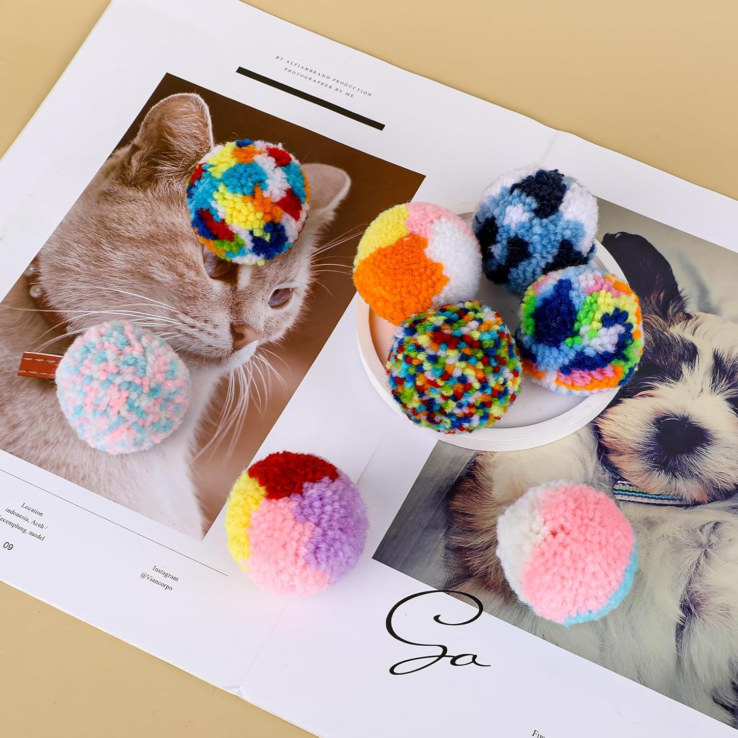 Hariendny 8 Pcs Colorful Cat Pom Pom Ball Toys Assorted Color Cat Ball Toys 2-Inch Cats Interactive Plush Toy Ball Woolen Yarn Cat Balls Kitten Chasing Balls Soft Plush Cat Ball for Cats Kitten