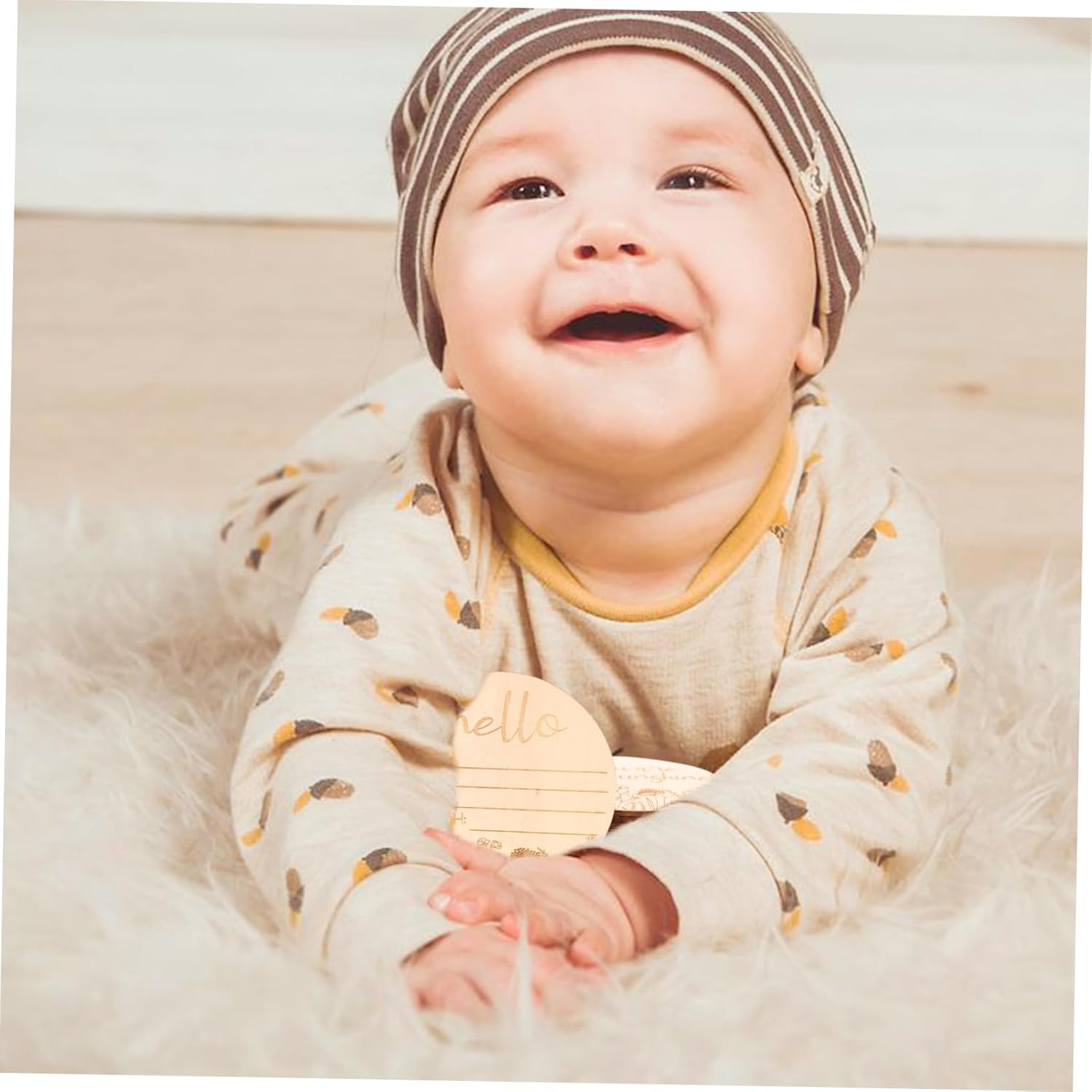 14Pcs Wooden Baby Milestone Cards Monthly Growth Photo Prop Signs for Infants Newborns Birth Announcement Set image number 6