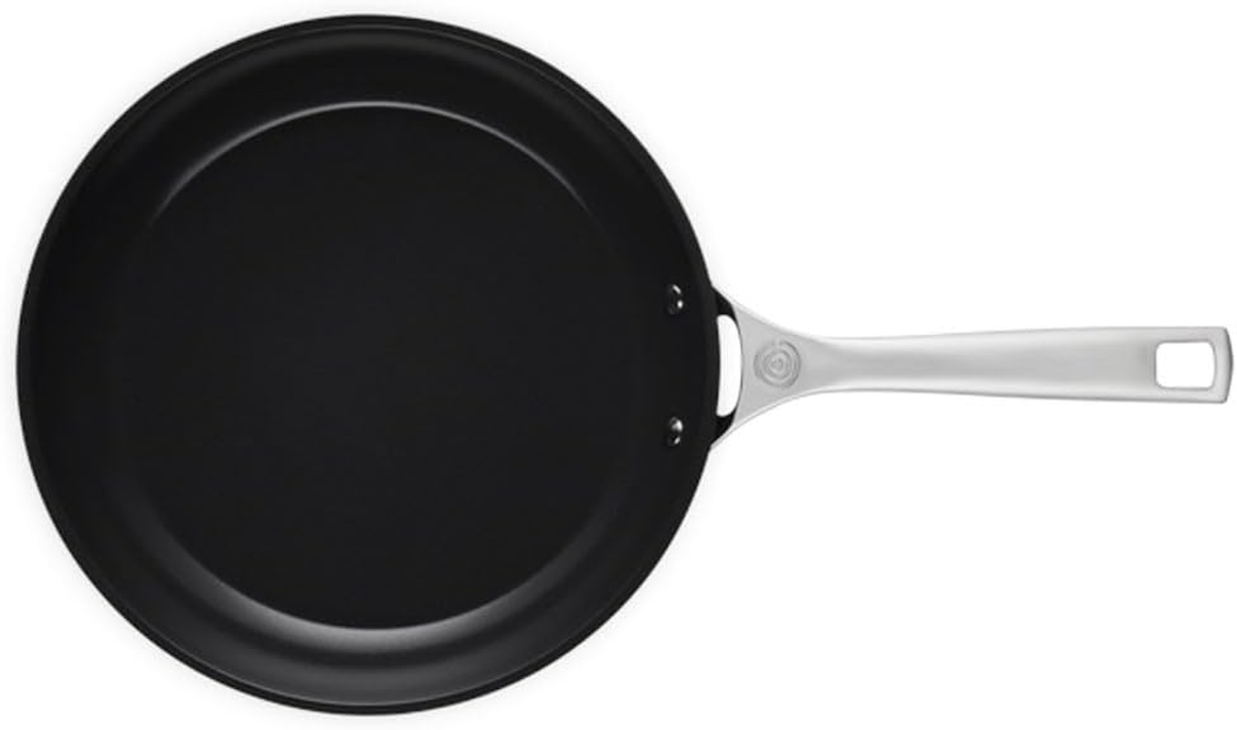 Le Creuset Nonstick Ceramic Shallow Frypan 24Cm image number 3