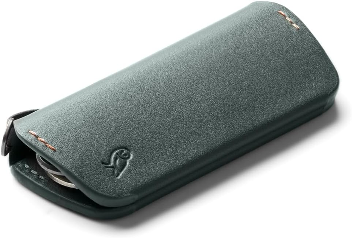 Bellroy Key Cover plus &ndash; Third Edition (Leather Key Holder, Holds 4 &ndash; 8 Keys) - Navy