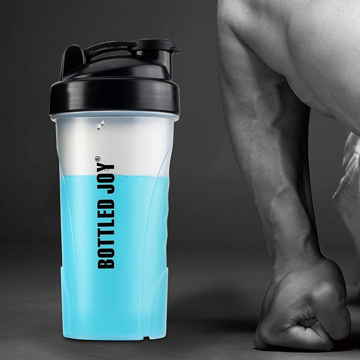 Protein Shaker Bottle 28Oz BPA Free Leak Proof Shaker Cup Smoothie Gym Powder Shaker Water Bottles 2 Pack for Preworkout