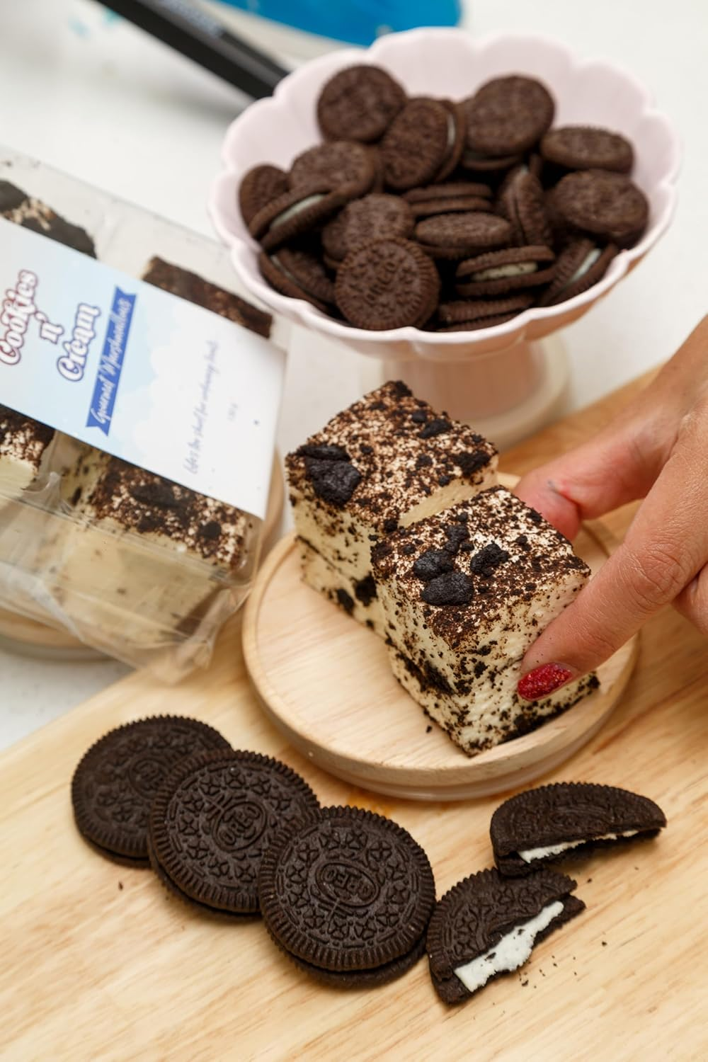 Cloud Theory Cookies N' Cream Gourmet Marshmallow &ndash; 6 Pcs Tray image number 3