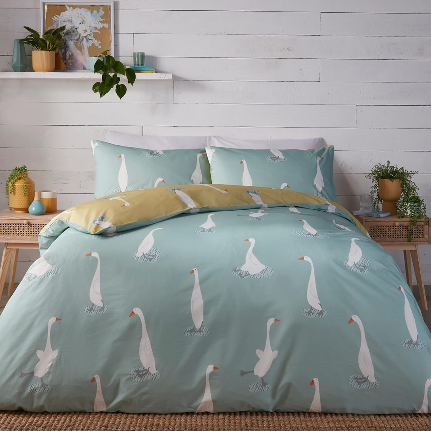 Fusion - Puddles the Duck - Reversible Duvet Cover Set - Double Bed Size in Yellow image number 4
