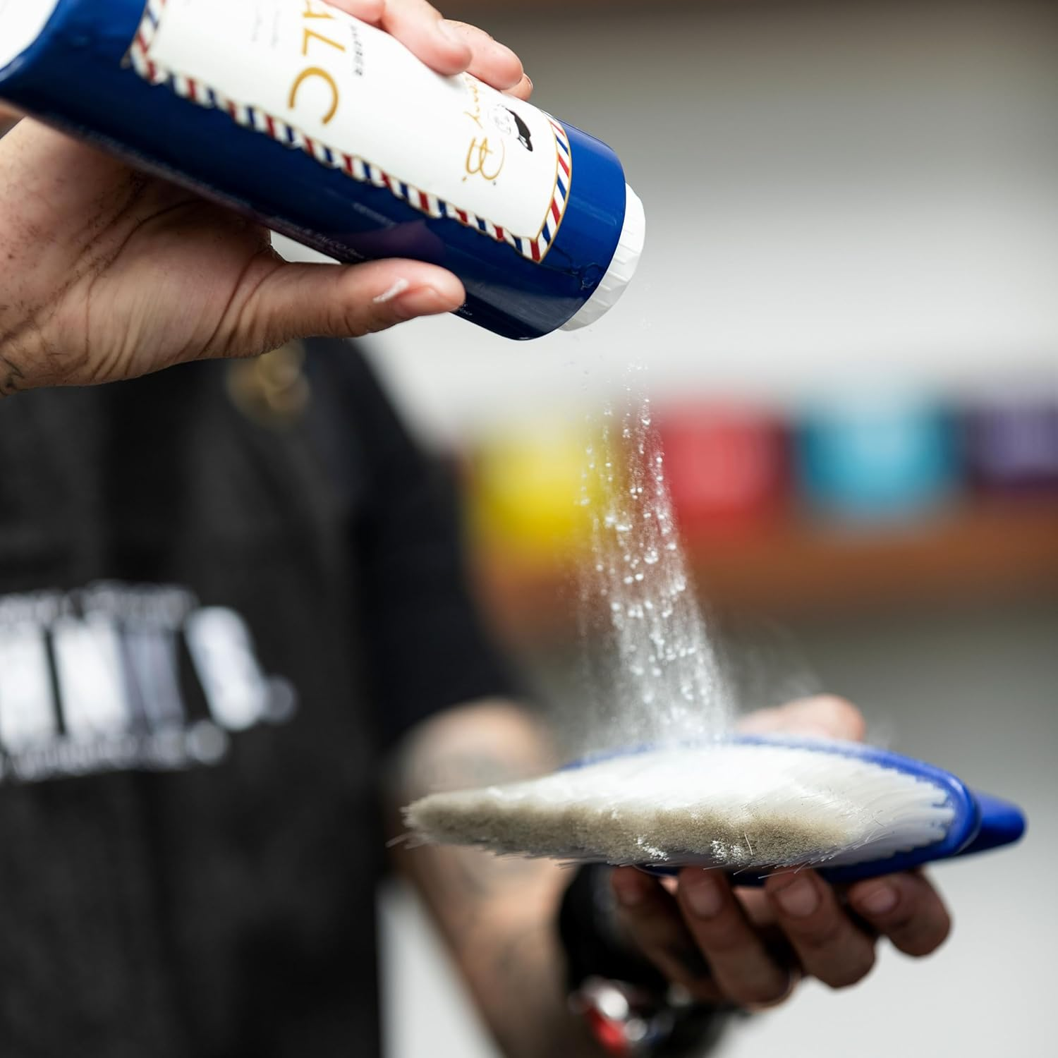 Johnny B Authentic Hair Barber Talc for Men (7 Ounce)