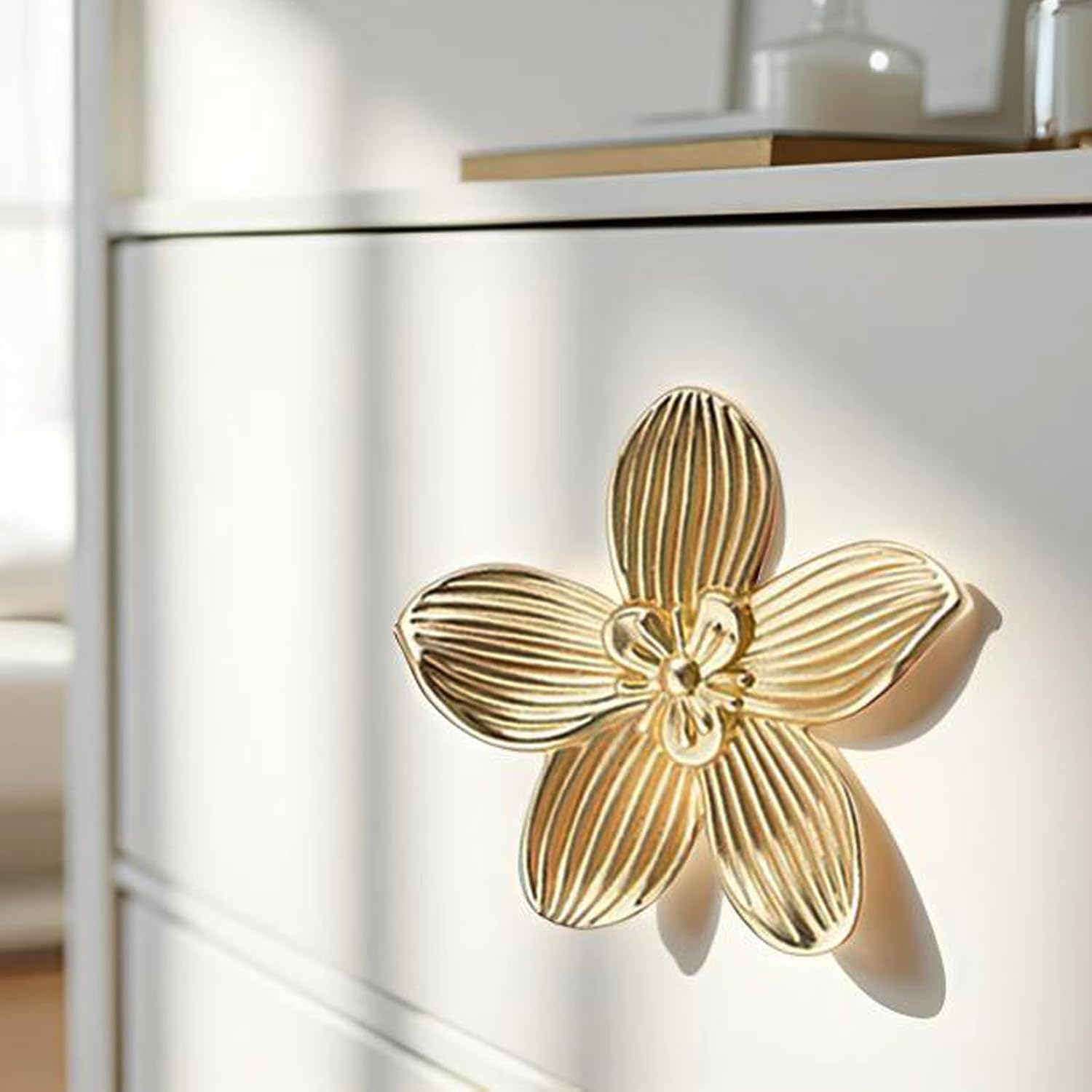 Gold Flower Drawer Knobs Creative Petal Kitchen Cabinet Knobs Dresser Knobs Furniture Cupboard Drawer Pulls Handles for Wardrobe Door Pulls 4Pcs (Flower, 4Pcs) image number 3