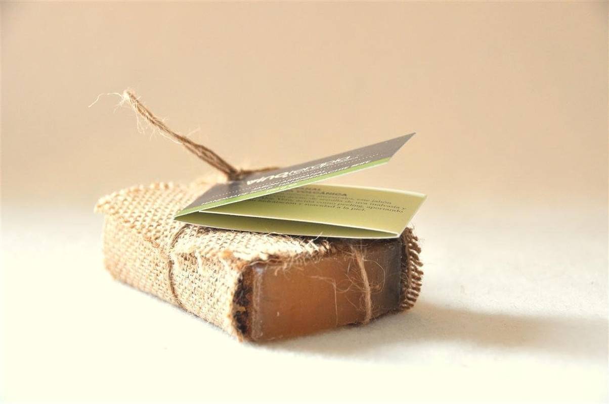 Vinotherapy Soap Malvasia Volcanic with Aloe Vera 100 Gr Pack 4Uds image number 3