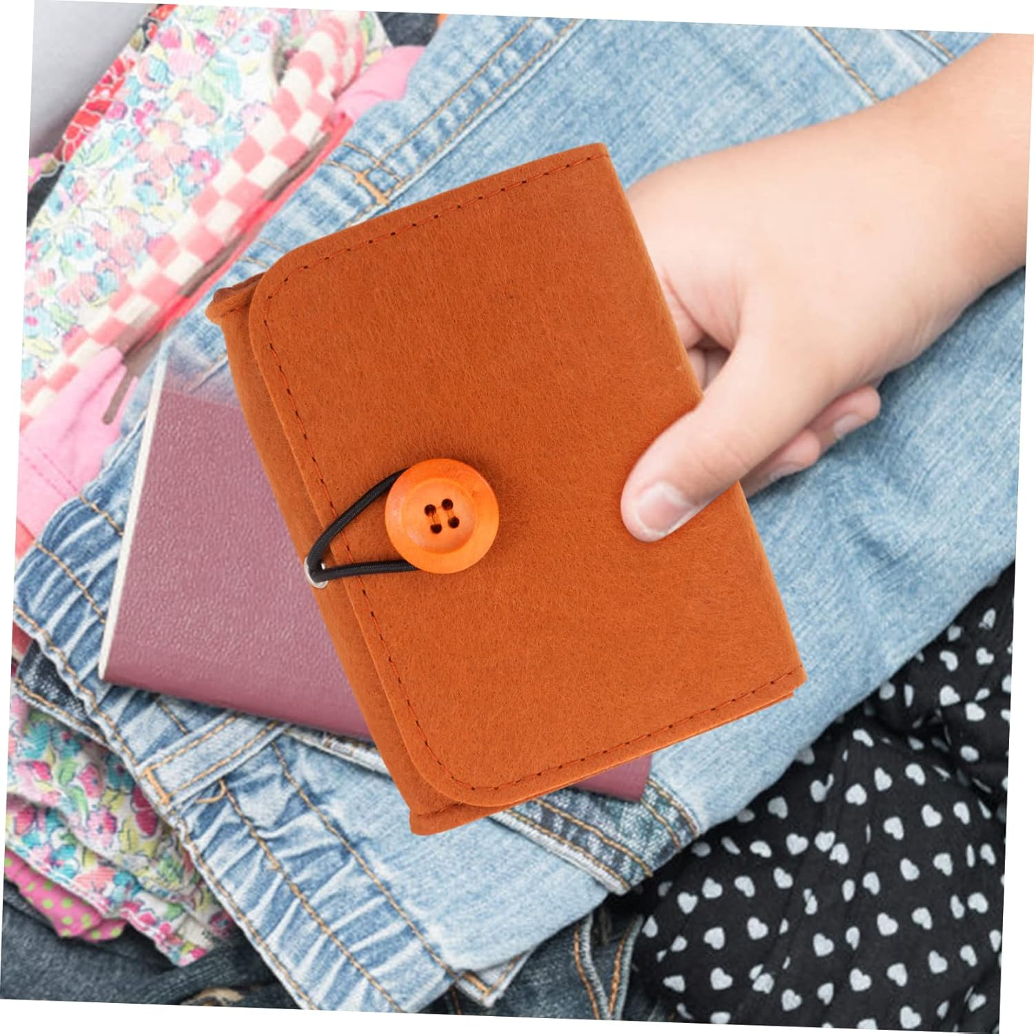 FOYTOKI 2Pcs Essential Oil Storage Bag Portable Diffuser Oil Aromatherapy Case Zipper Organizing Pouch Bag for Travel