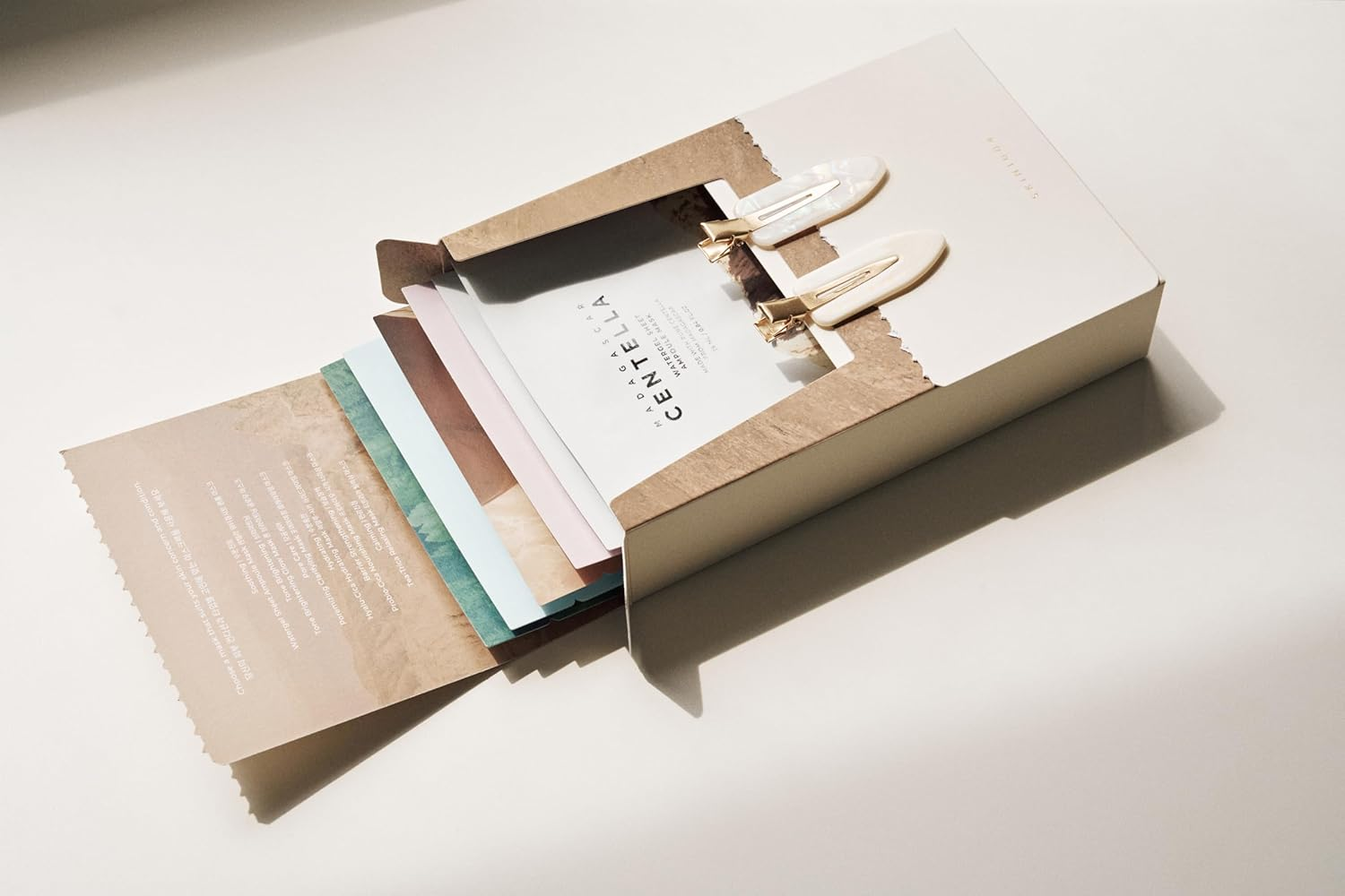 SKIN1004 Madagascar Centella Variety Mask Set | 6 Mask + Hair Clip image number 1