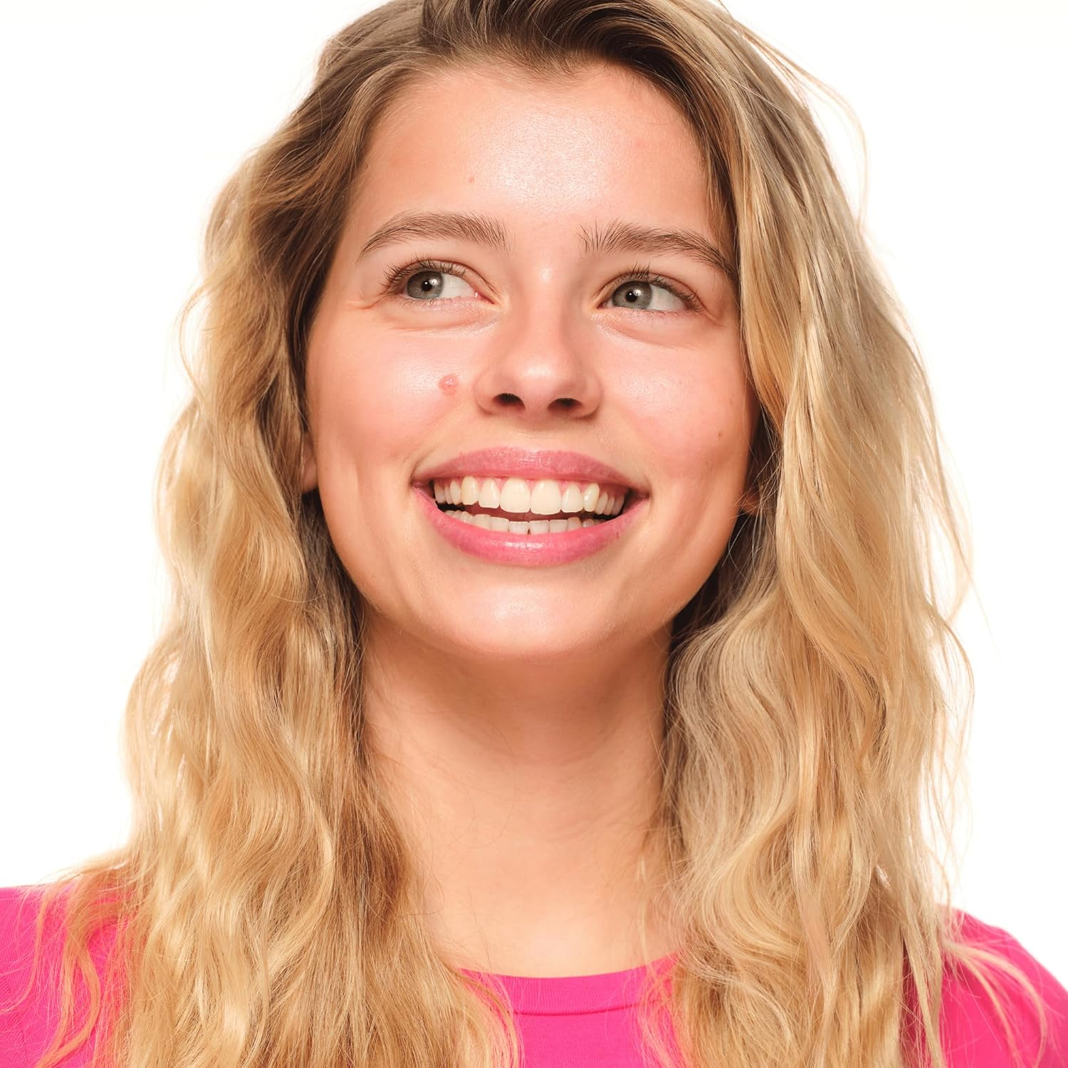 Essence DROP of Sunshine HIGHLIGHTING DROPS image number 3