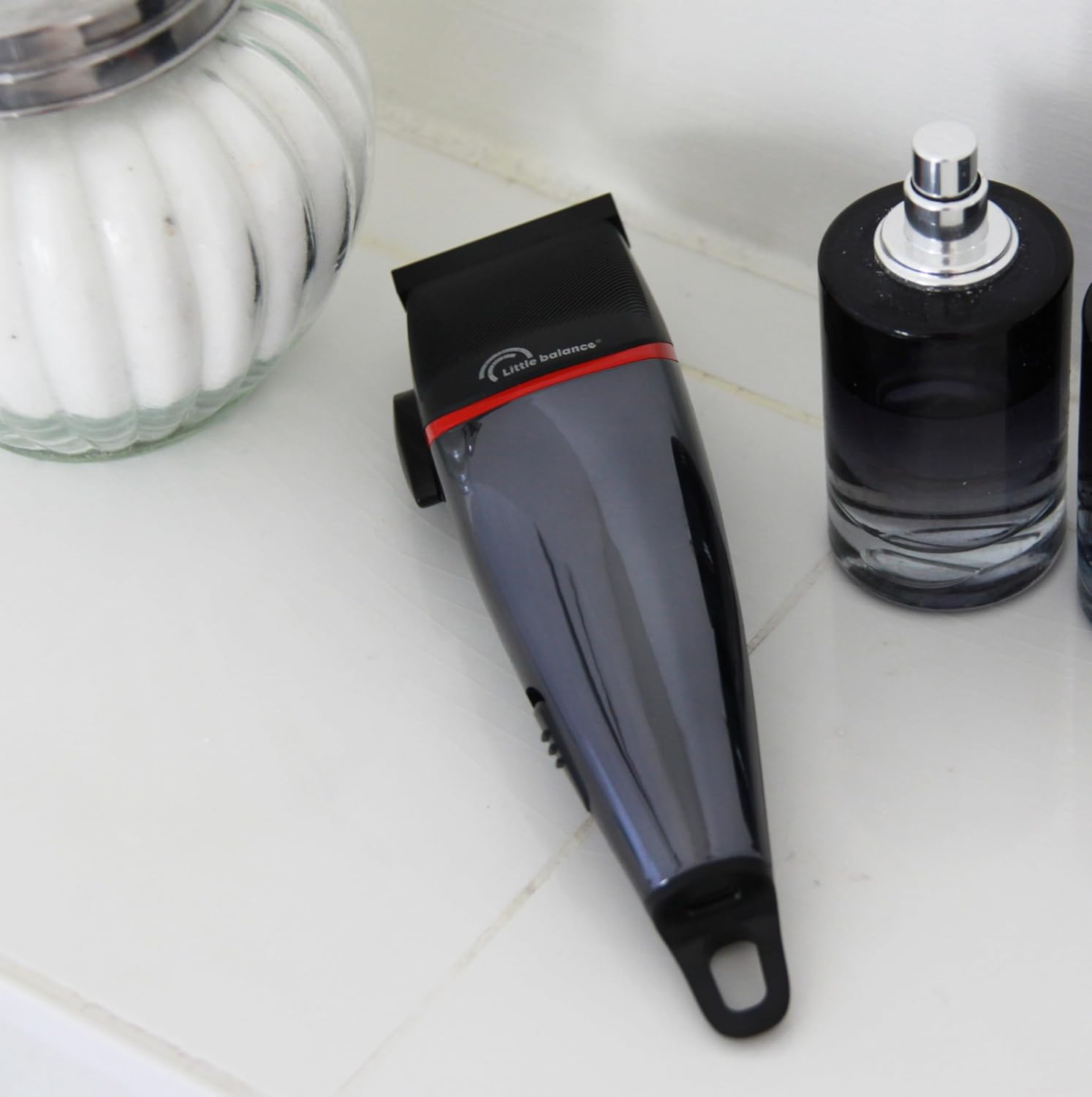 LITTLE BALANCE 8804 Easy Performance Hair Trimmer for Men, 2.5 Hours Runtime, USB-C Charging, LED Display, 8 Attachments, 4 Length Settings, Black image number 2