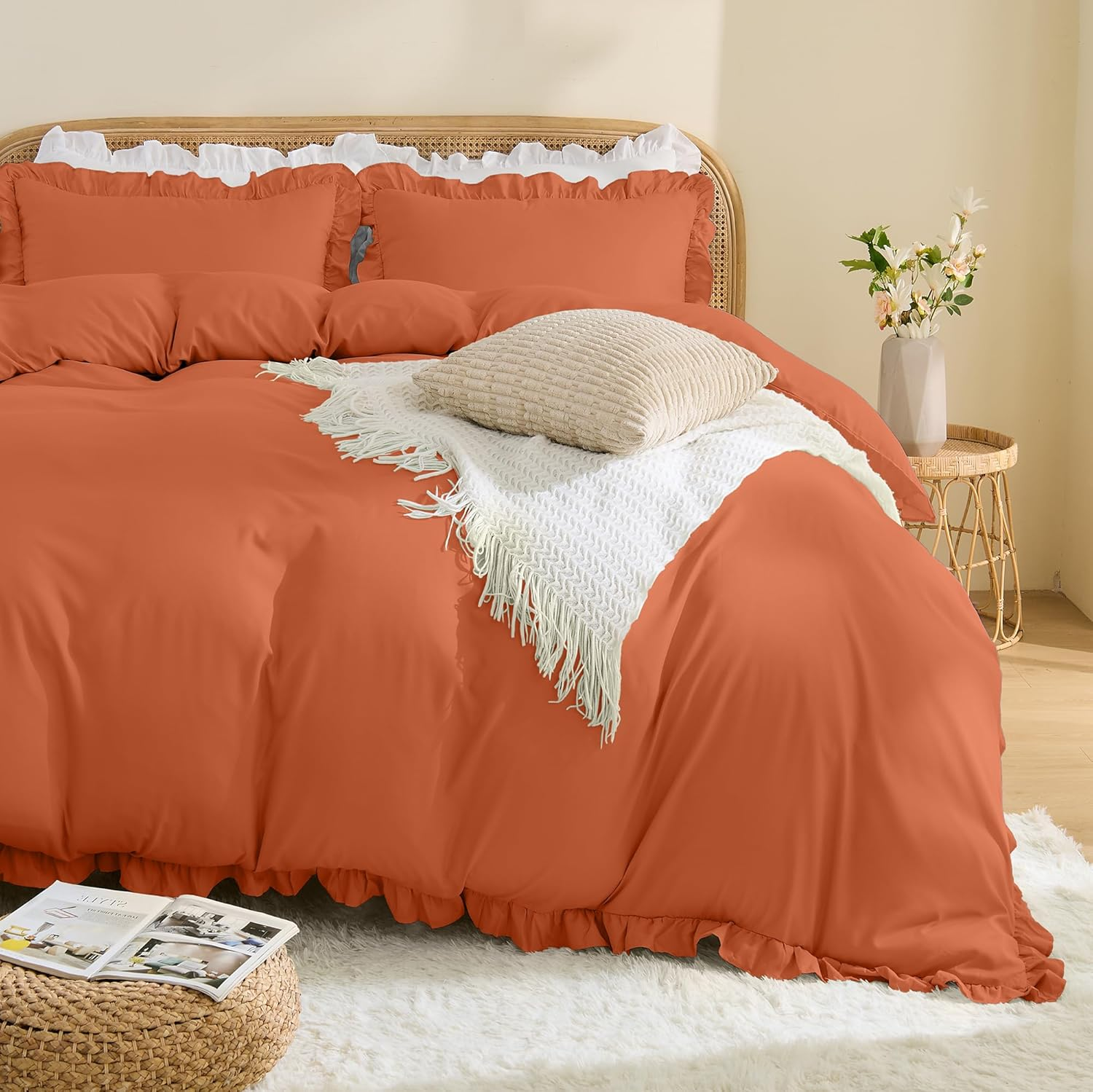 LINENOVA Ruffle Quilt Cover Set King &ndash; Ultra Soft 2000TC Microfibre Duvet Doona Cover with Corner Ties & Button Closure &ndash; 3-Piece Bedding Set with 2 Pillowcases - Light Pink