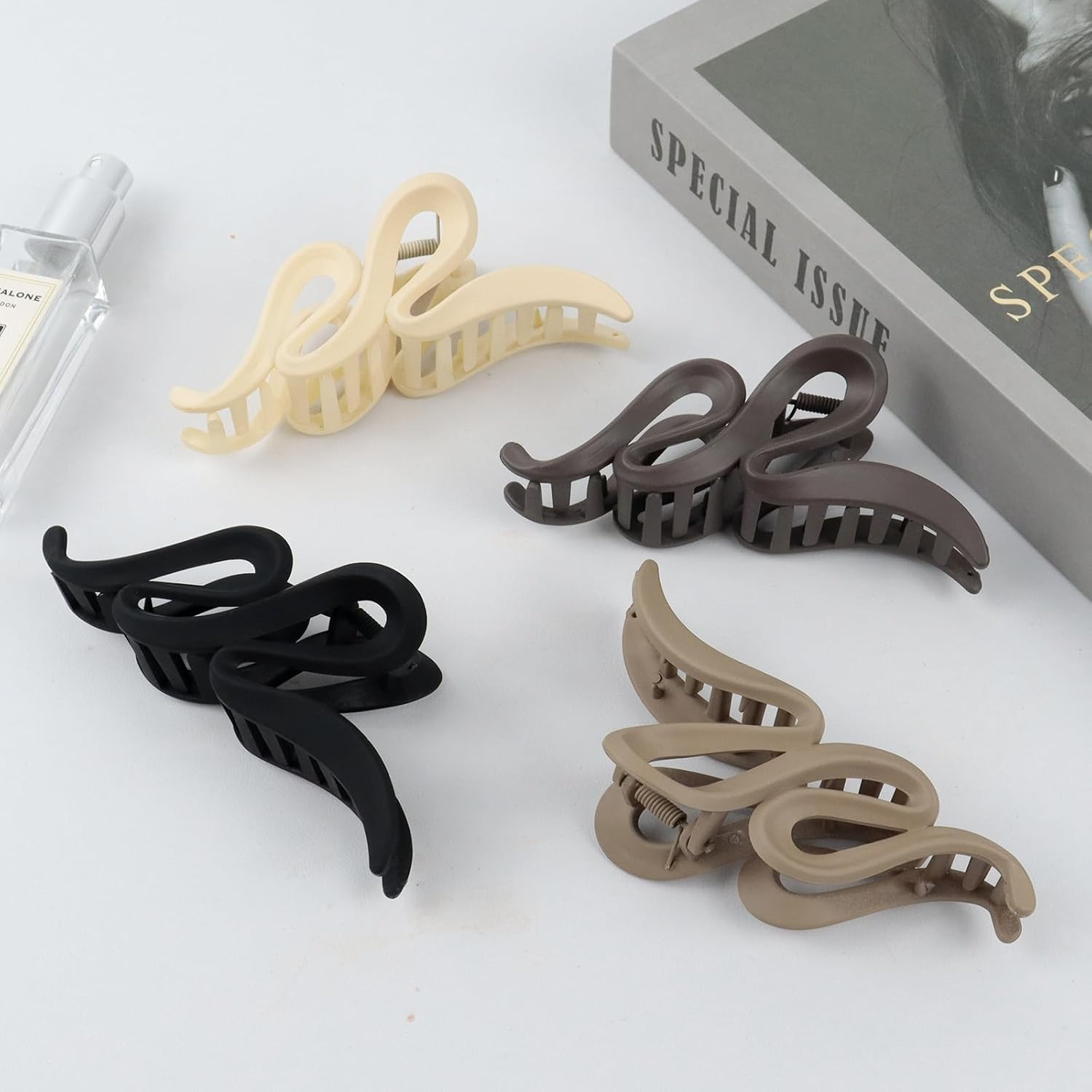 Pack of 4 Hair Clips image number 6