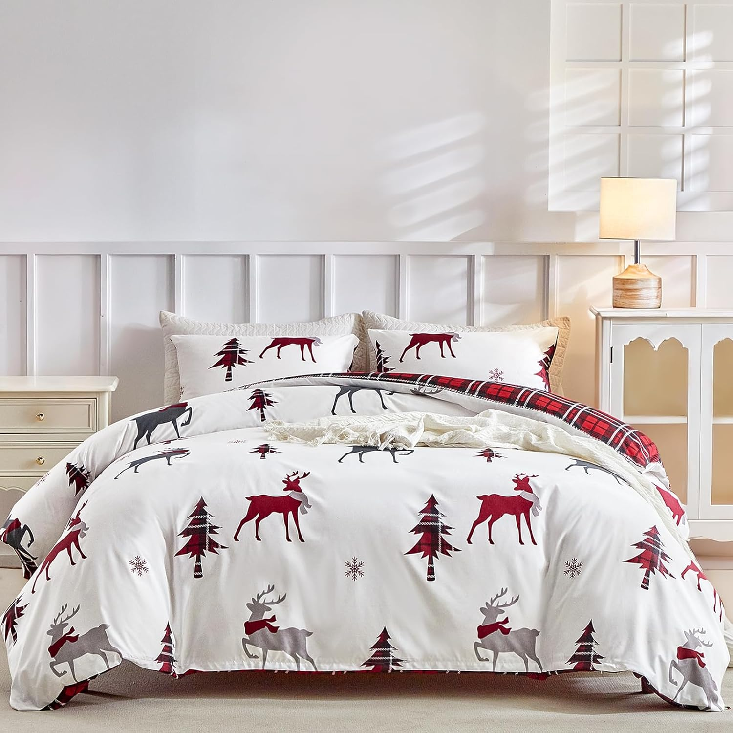 Tokokimo Christmas Duvet Cover 135/150, 3-Piece Microfibre Bedding Set, Christmas Elements, Composition: 1 Duvet Cover 240 X 220 Cm + 2 Pillowcases 50 X 75 Cm, Reindeer Motif image number 1