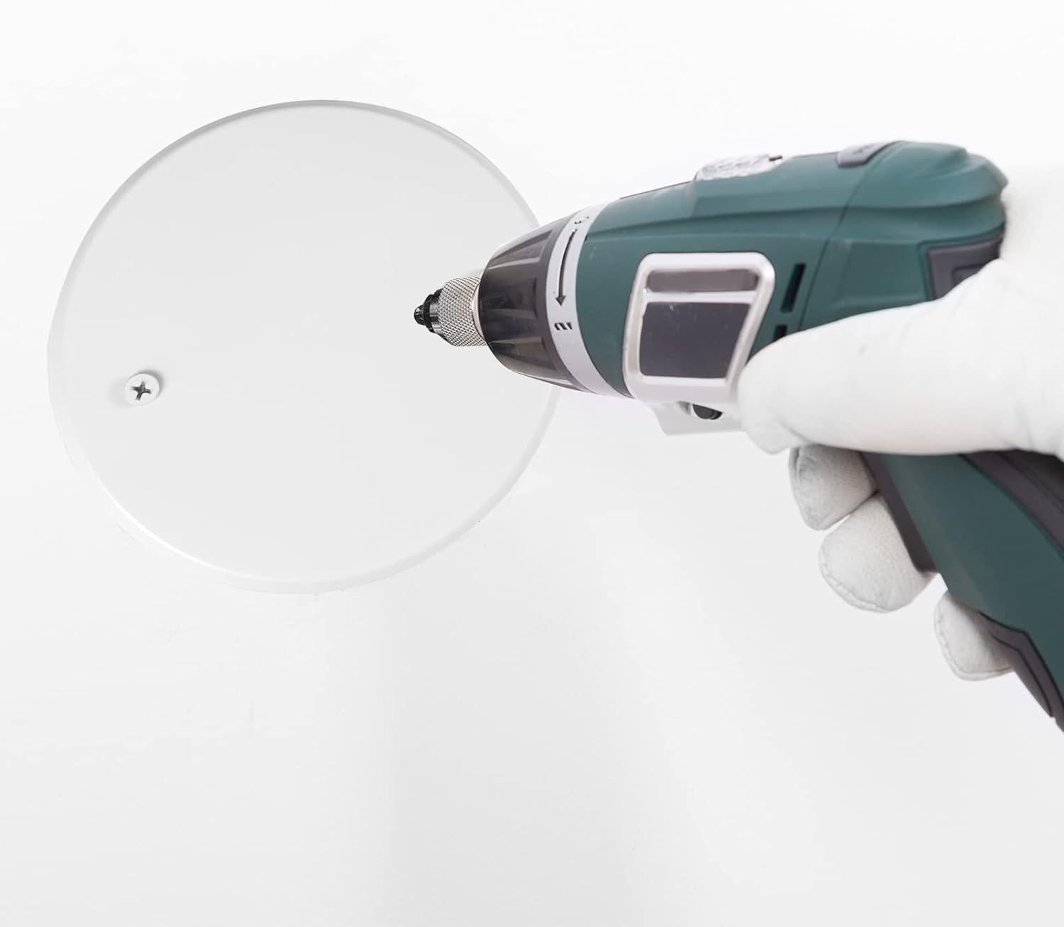 4 Packs 5 Inch Ceiling Cover Plate Metal Flat round Electrical Cover Blank Circle Wall Plate with Screws Ceiling Fan Switch Cap Cover, Holes Are Spaced 3.5 Inches, White (For 4 Inch Electrical Box) image number 4