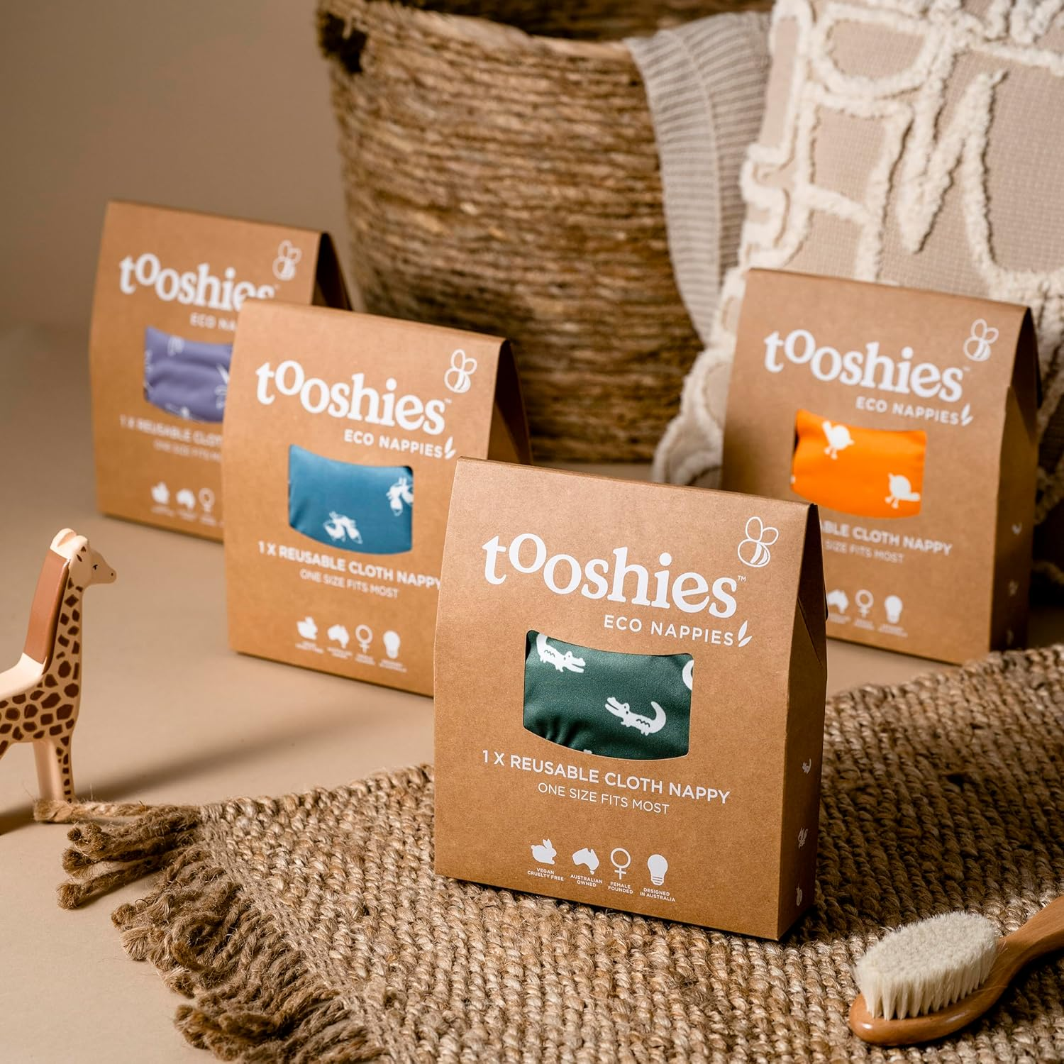 Tooshies Reusable Cloth Nappies, 4 Pack + Tooshies Aloe Vera & Chamomile Eco Wipes, 1120 Pack