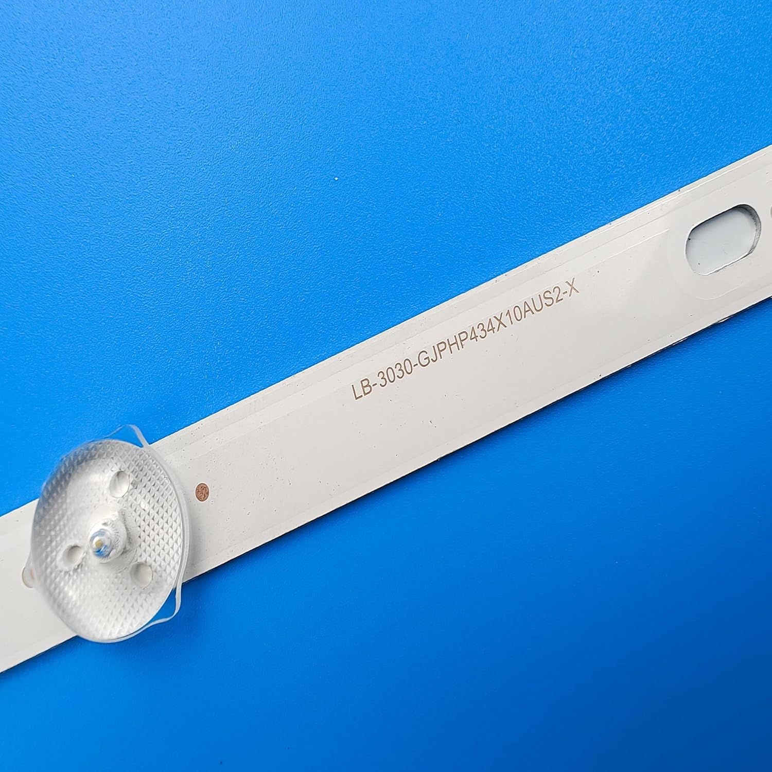 LED Strip for Phi/Lip.S 43" TV 43PUS6504/12 43PUS6554/12 43PUS7505 43PUS7555 LB-GM3030-GJPHP434X10AUS2-X GJ-2K18-430-D310-V2 image number 2