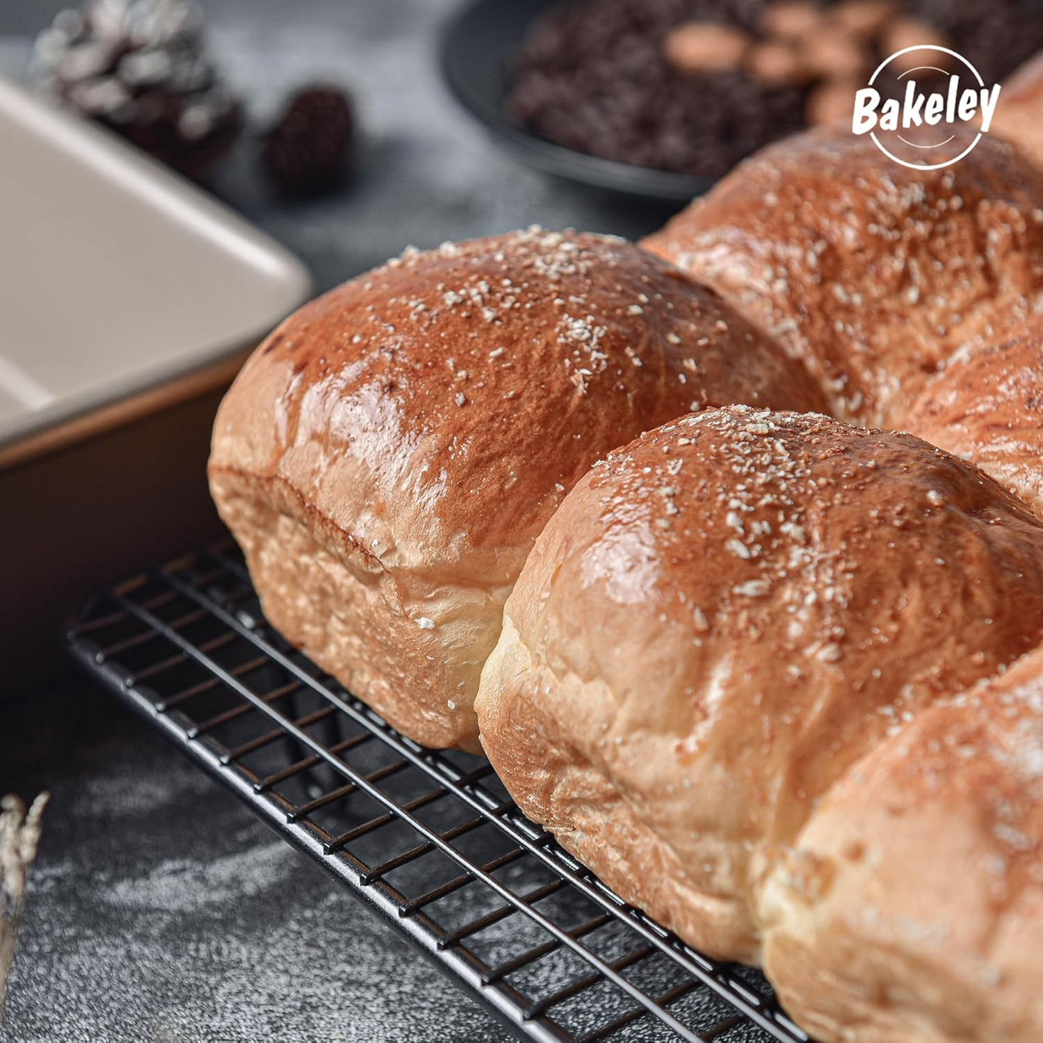 13-Inch Rectangle Cake Pan, Non-Stick Loaf Pan Deep Dish Bakeware for Oven Roasting Meat Bread Jelly Roll Battenberg Pizzas Pastries 34.8Cm X24.8Cm X 6Cm (Champagne Gold) image number 2