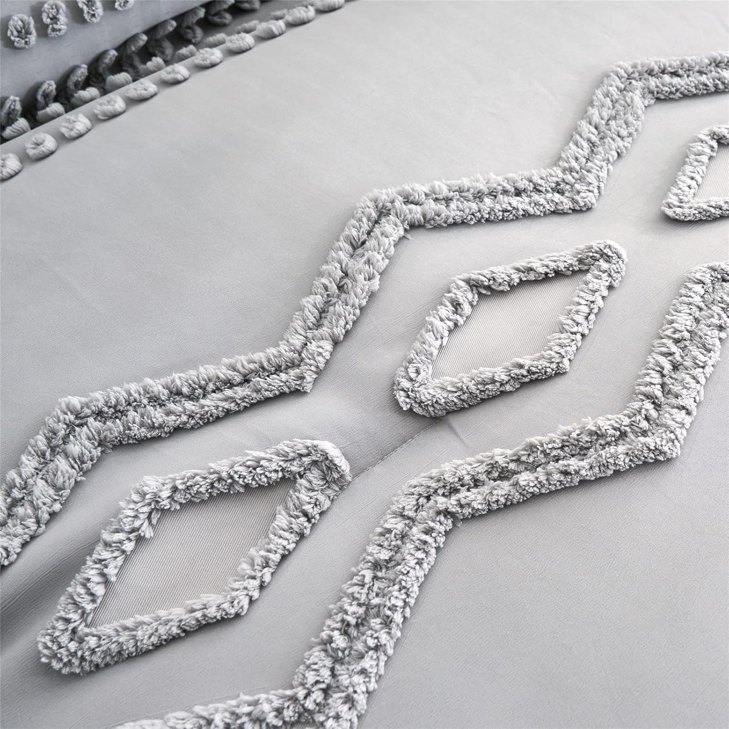 KAKIJUMN Grey Tufted Comforter Set King Size 7 Piece Bed in a Bag, Shabby Chic Boho Comforter and Sheet Set, Pom Pom Textured Bed Set, All Season Soft Microfiber Complete Bedding Set(Grey,King) image number 5