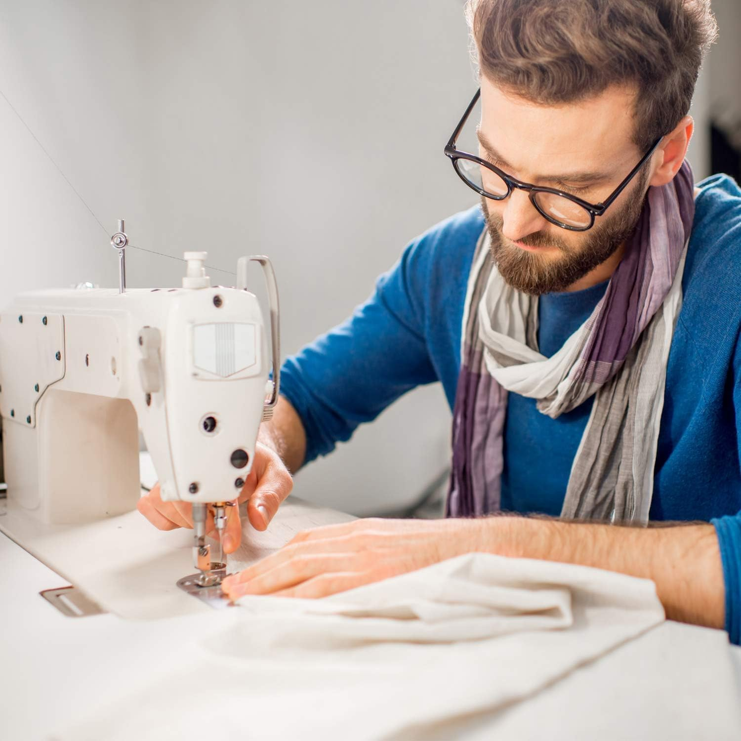 3 Pcs Sewing Machine Bobbin Case and 15 Pcs Metal Sewing Machine Bobbins with Shuttle Holder for Craft, Suitable for Front Loading 15 Class Apparatus image number 2