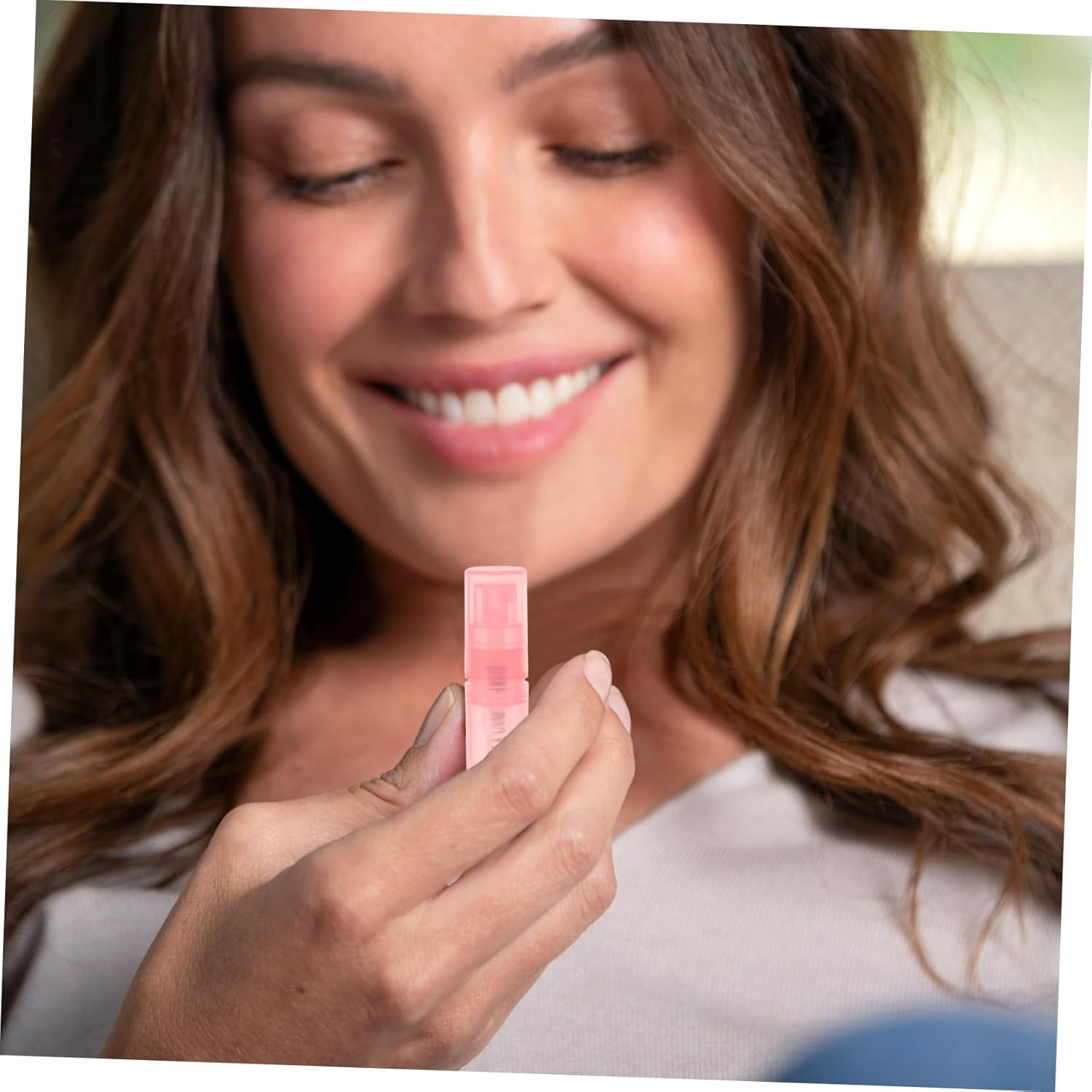 HONMEET 15 Pack Mini Spray Bottles 2Ml Sample Bottles Travel-Friendly Perfume Bottles Reusable Spray Containers for Makeup Perfume Easy Refill Clean Random Color image number 4