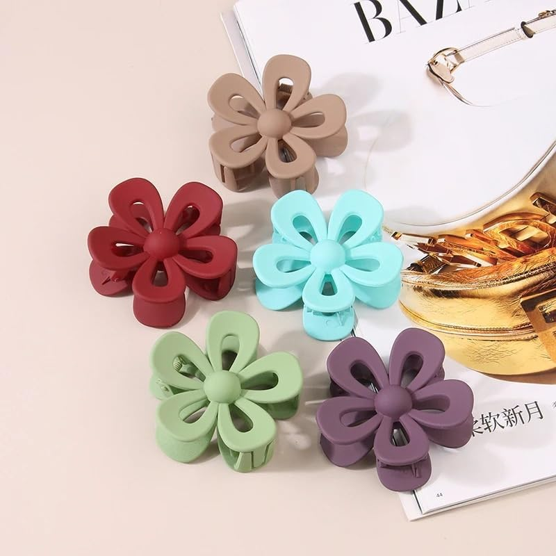 Hair Claw Clips 7CM Ladies Fashion Solid Color Frosted Hollow Flower Hairpin Headdress Shark Clip Hair Accessories image number 2