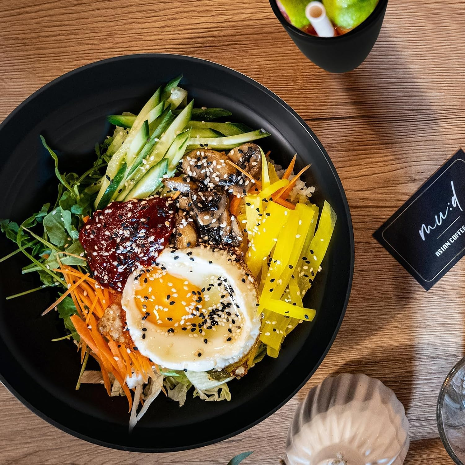 32Pcs Black Straw Dinnerware Set, Plastic Reusable Plates, Wheat Straw Plates and Bowls Set, Dish Set for 8, Microwave Safe image number 4