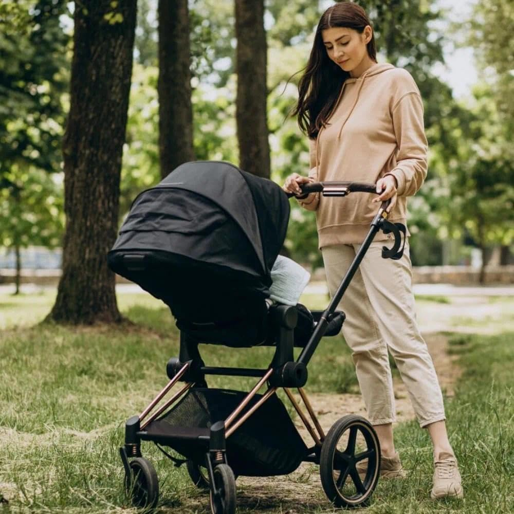 Pram Sun Shade Cover Baby Sunshade UPF 50 + Adjustable Sun Shade Canopy Breathable Pram Sun Shade for Pushchair Stroller Buggy Pram image number 6