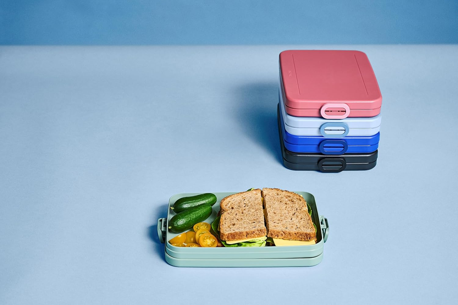 Mepal Flat Lunch Box - for 2 Sandwiches or 4 Bread Slices - Adults - Nordic Sage image number 4