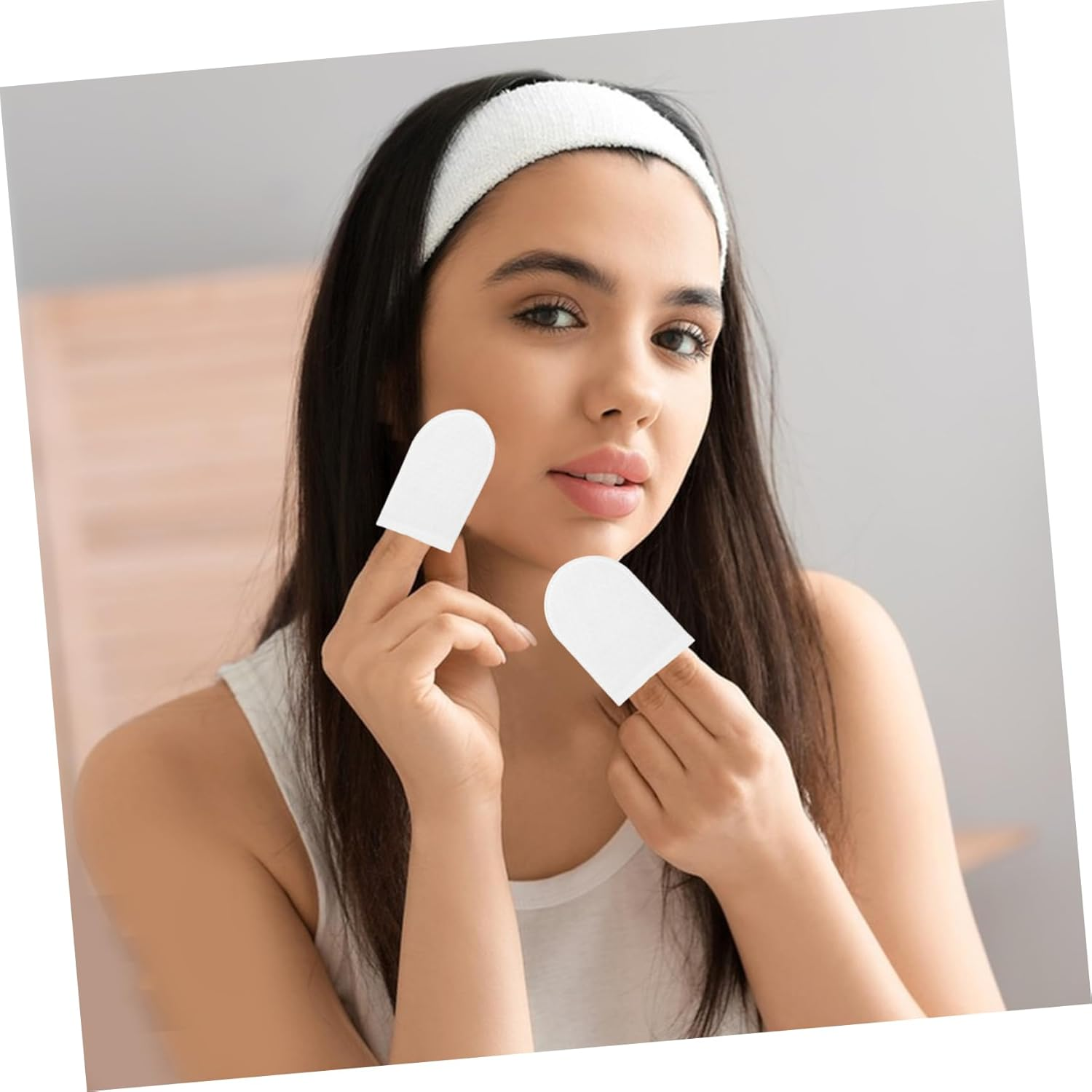 120Pcs Soft Cotton Rounds for Face Reusable Makeup Remover Pads U-Shaped Pocket for Travel