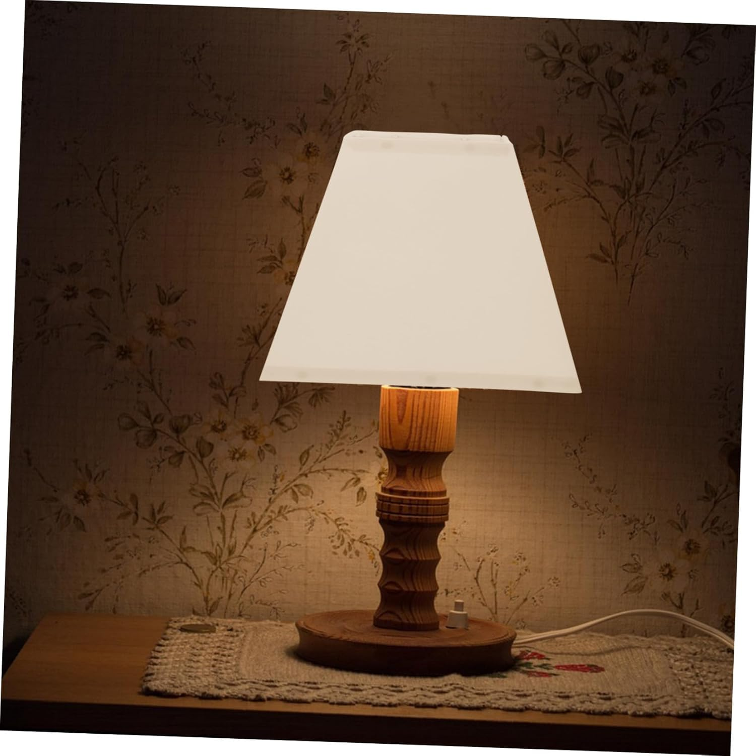 Toddmomy Vintage Fabric Lampshade White Trapezoidal Replacement Lampshade for Table Floor Lamp Robust Easy to Assemble Lamp Cover for Living Bedroom Versatile Light Decoration image number 3