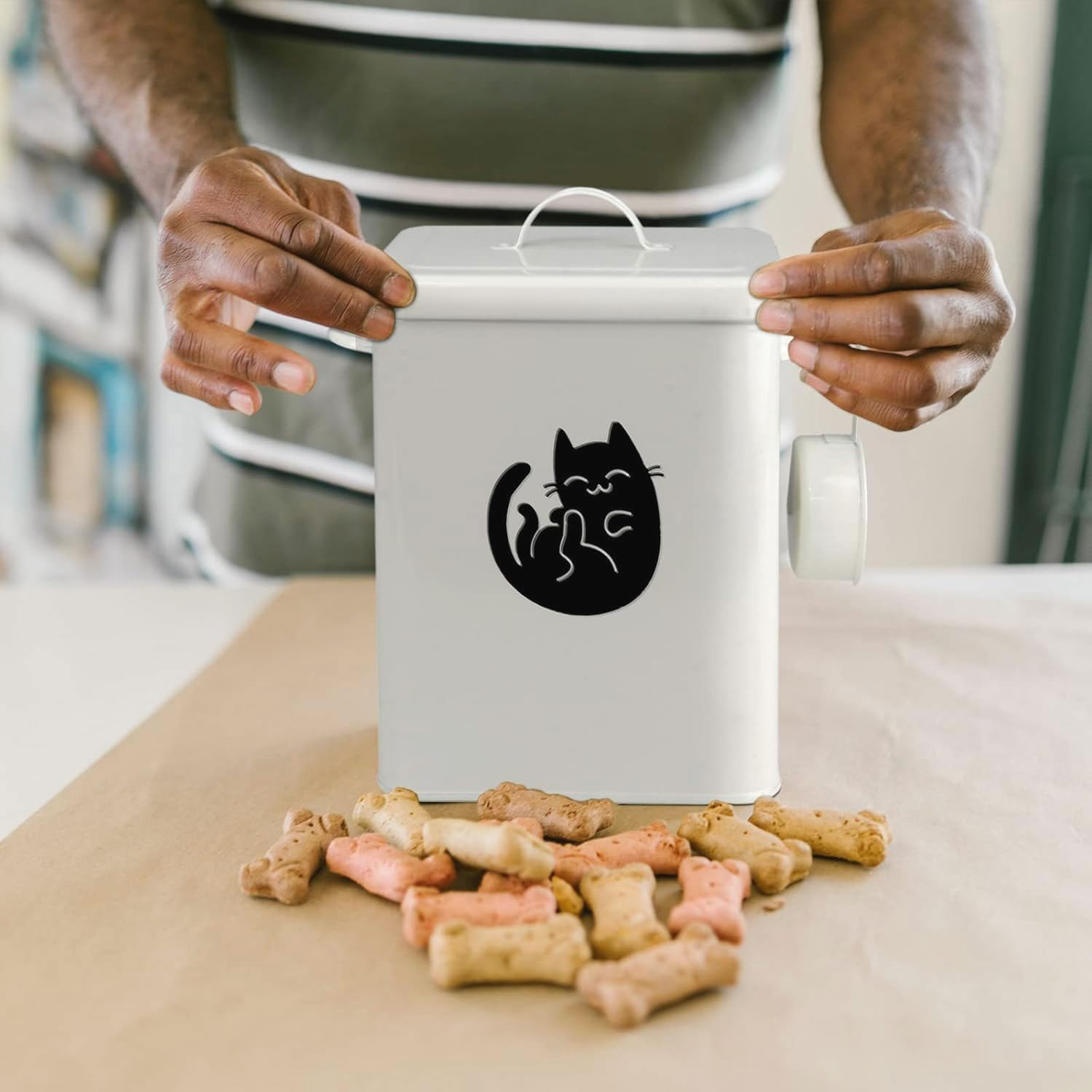 Cat Food Storage Container, Airtight Dog Treat Container, Pet Treat and Food Storage Bin with Lid and Dry Food Scoop, Durable Airtight Great, Farmhouse Pet Food Storage Container, Bucket for Cat Food image number 1