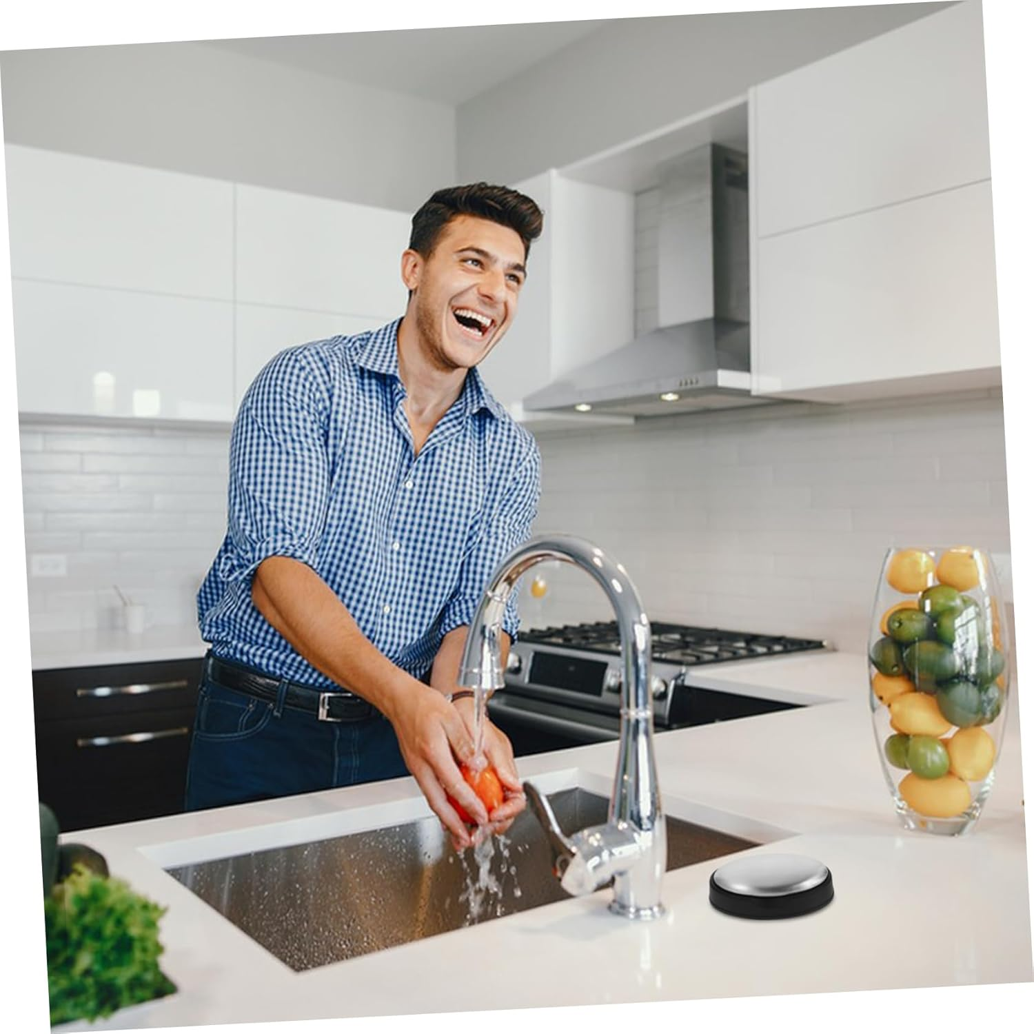 ULTECHNOVO Stainless Steel Odor Remover Soap Compact Metal Soap for Home Restaurant Use Easy to Clean Portable Design Odor Elimination for Kitchen Cooking Smells image number 2