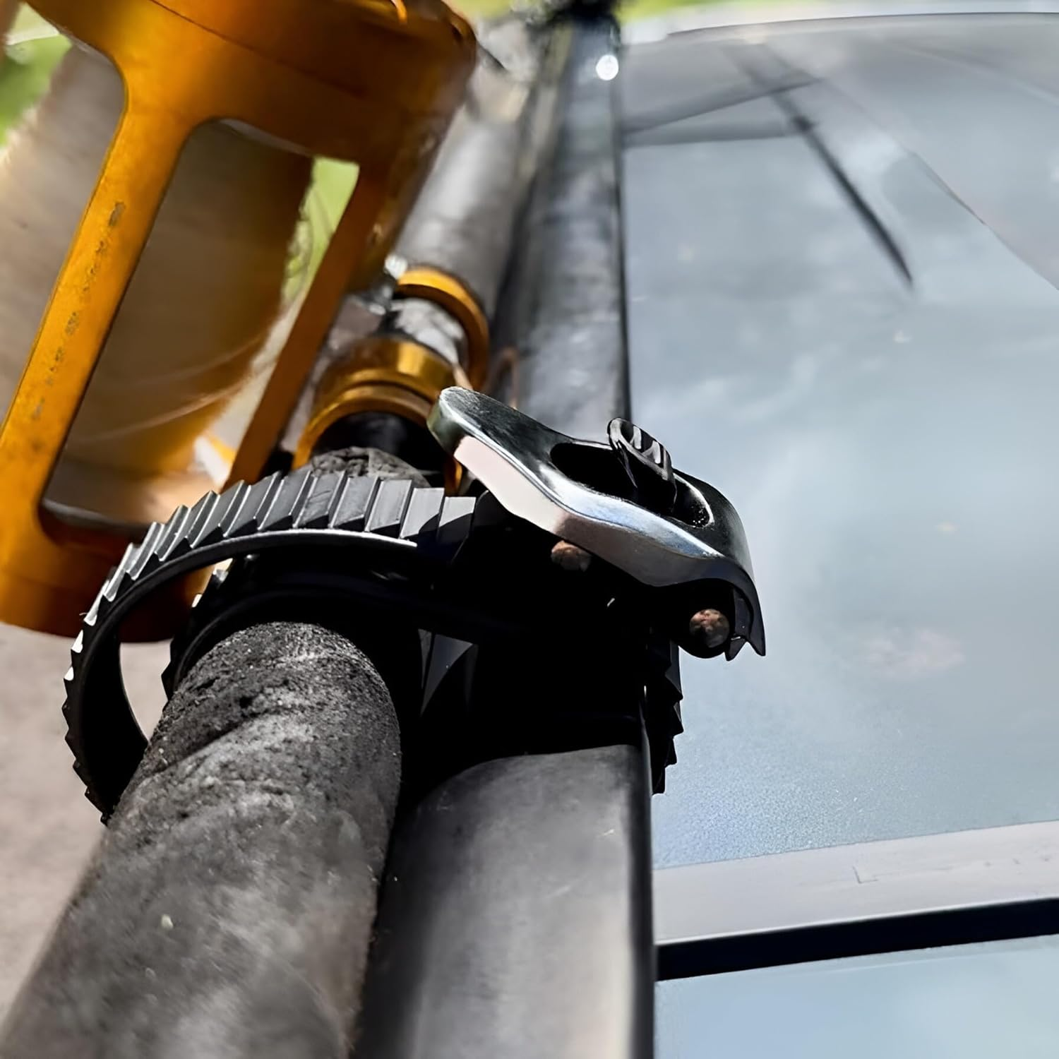 Heavy-Duty Stainless Steel Grip Lock Straps, Reusable Adjustable Locking Belt with Metal Buckle, Strong Ratchet Tie down Straps for Luggage, Cargo, Bikes, and Daily Use (8Psc) - 2Pcs image number 5