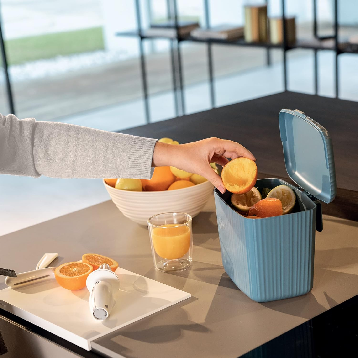 Guzzini Bio Wasty Food Waste Caddy, Green image number 2