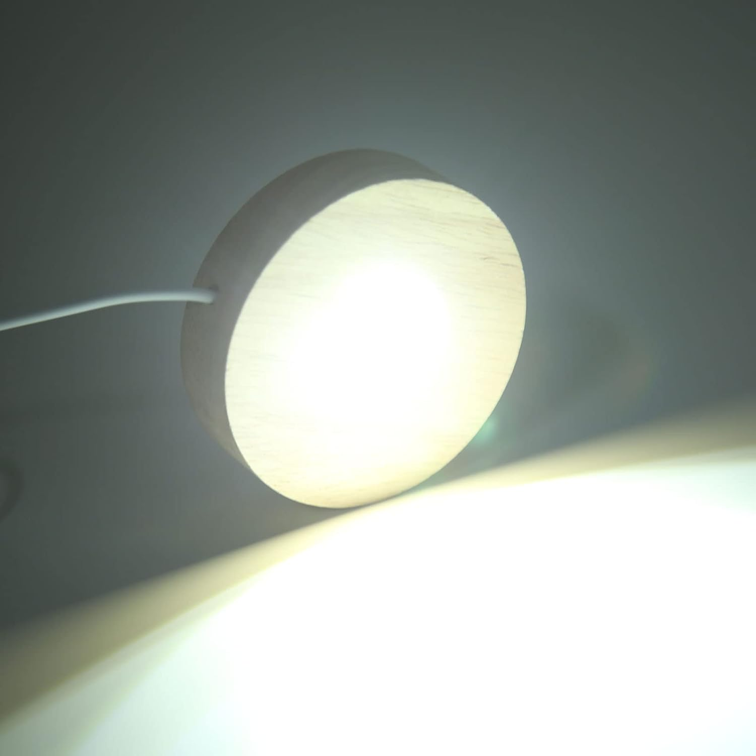 LED Light Base, Lighted Base for Glass Art, Wooden LED Light Display Base for Crystal Glass Art Resin, USB 5V LED Light Display Base Stand, round (White Light Base) image number 3