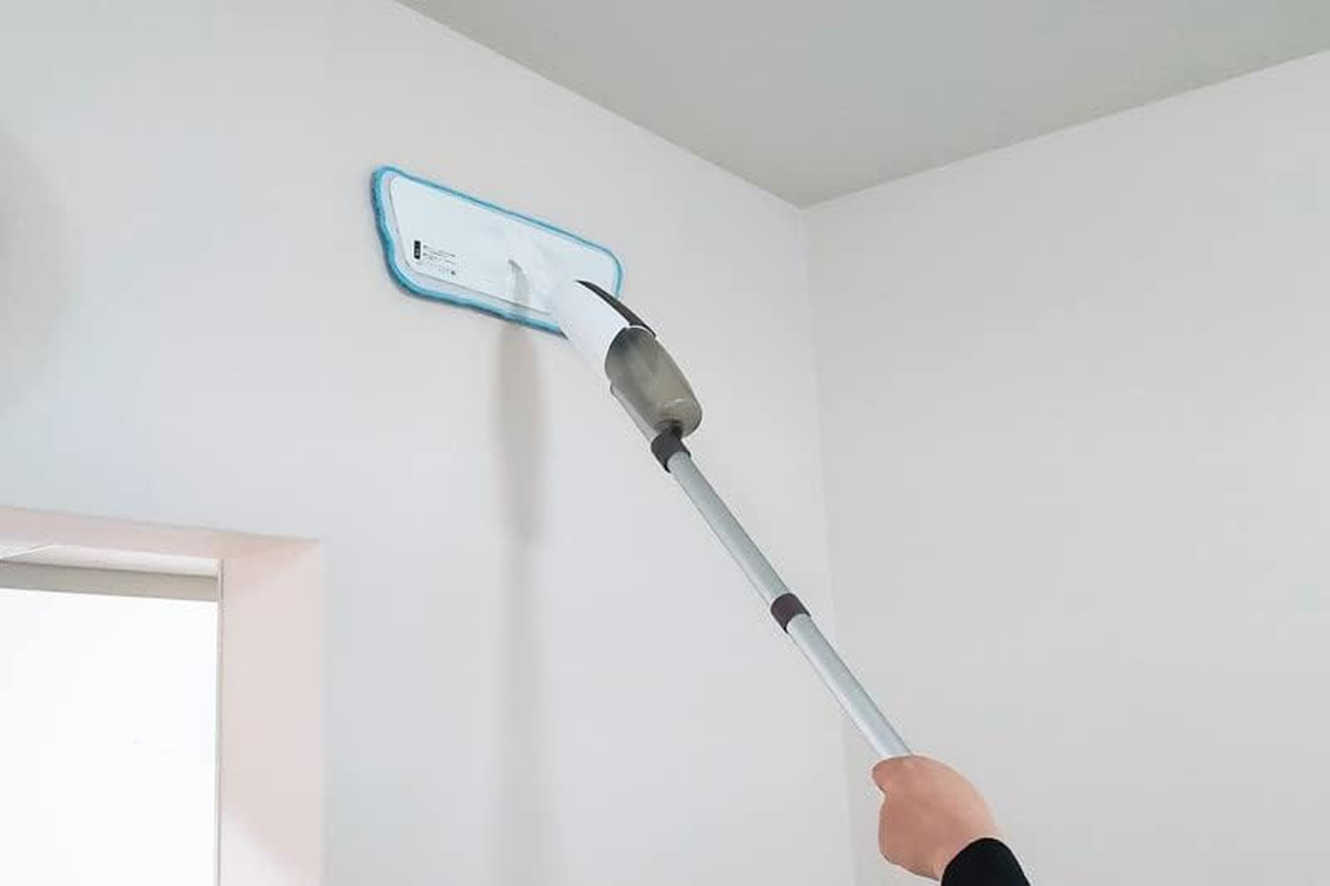 [Safe Japanese Company] Sm-011Br|Can Be Used Upside down with Water Spray OK! Multi-Spray Mop | Lightweight + Water Spray for Disinfecting and Cleaning Floors with Ease; 2 Replacement Pads; Can Be image number 3