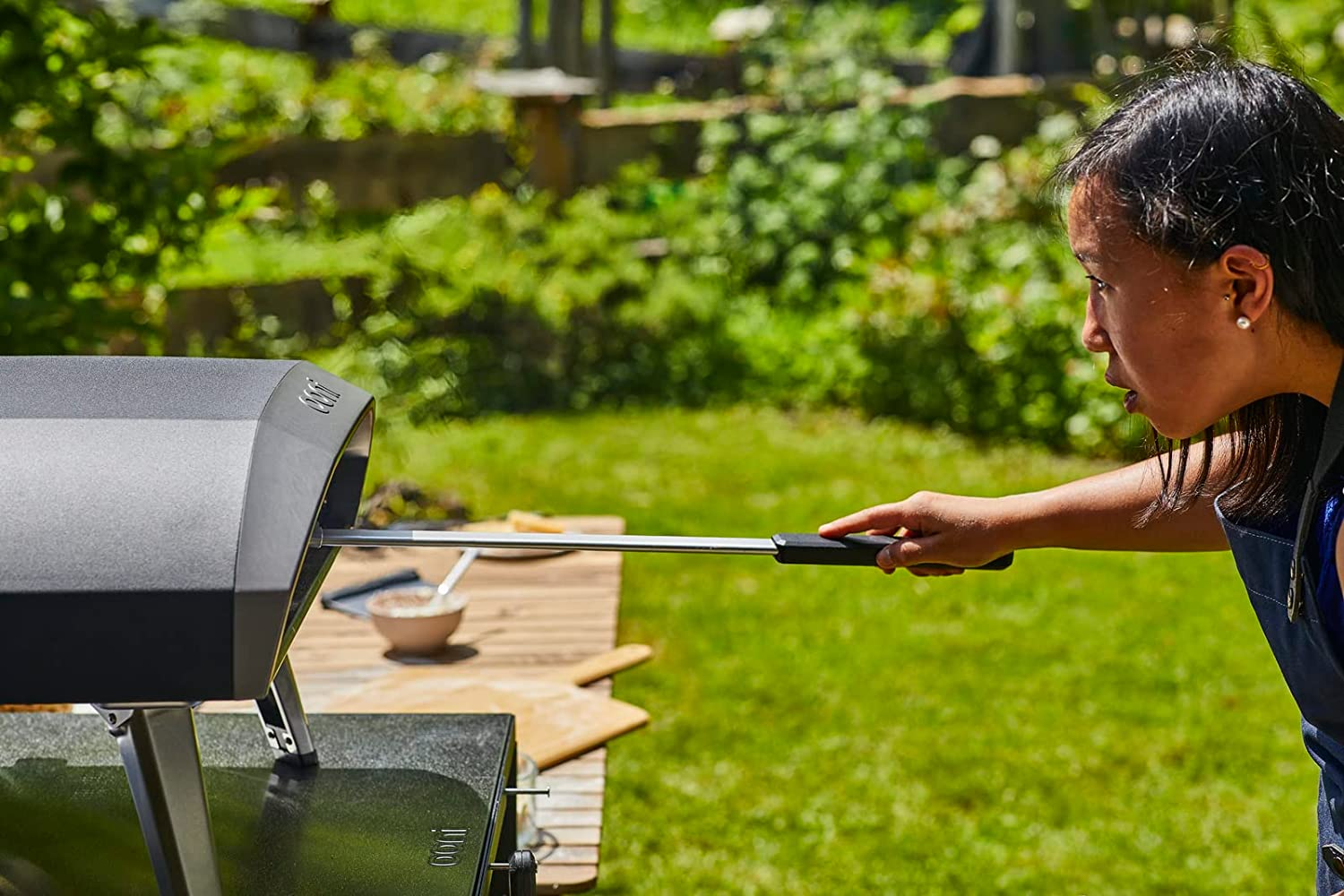 Ooni Pizza Turning Peel &ndash; Long Handle Lightweight Metal Pizza Peel for Making Homemade Pizza &ndash; Ooni Outdoor Pizza Oven Accessories image number 5