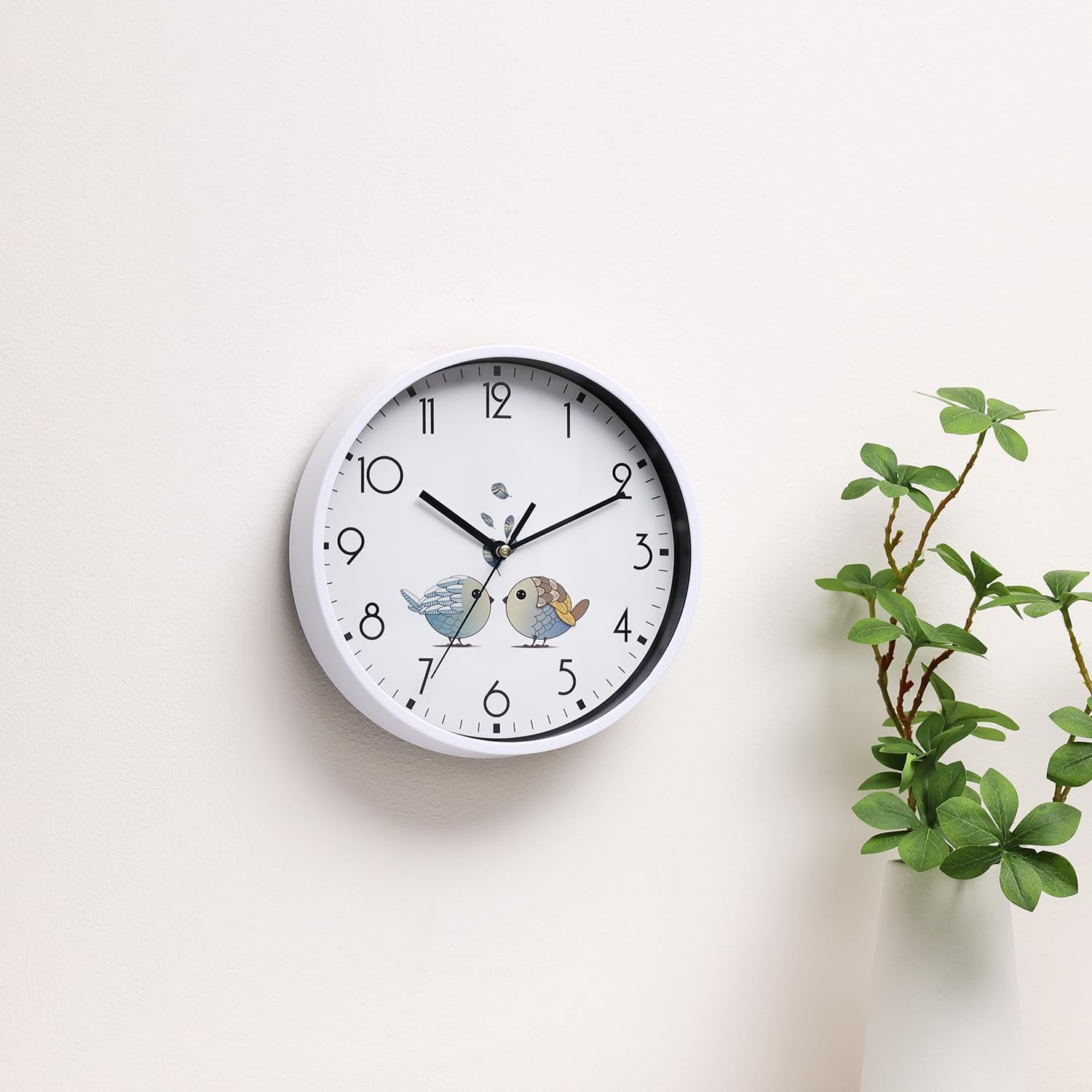 12 Inch round Wall Clock Silent & Non-Ticking Retro Wall Clock Operated for Living Room Bedroom Kitchen Children Room(30 Cm 12 Inch), White