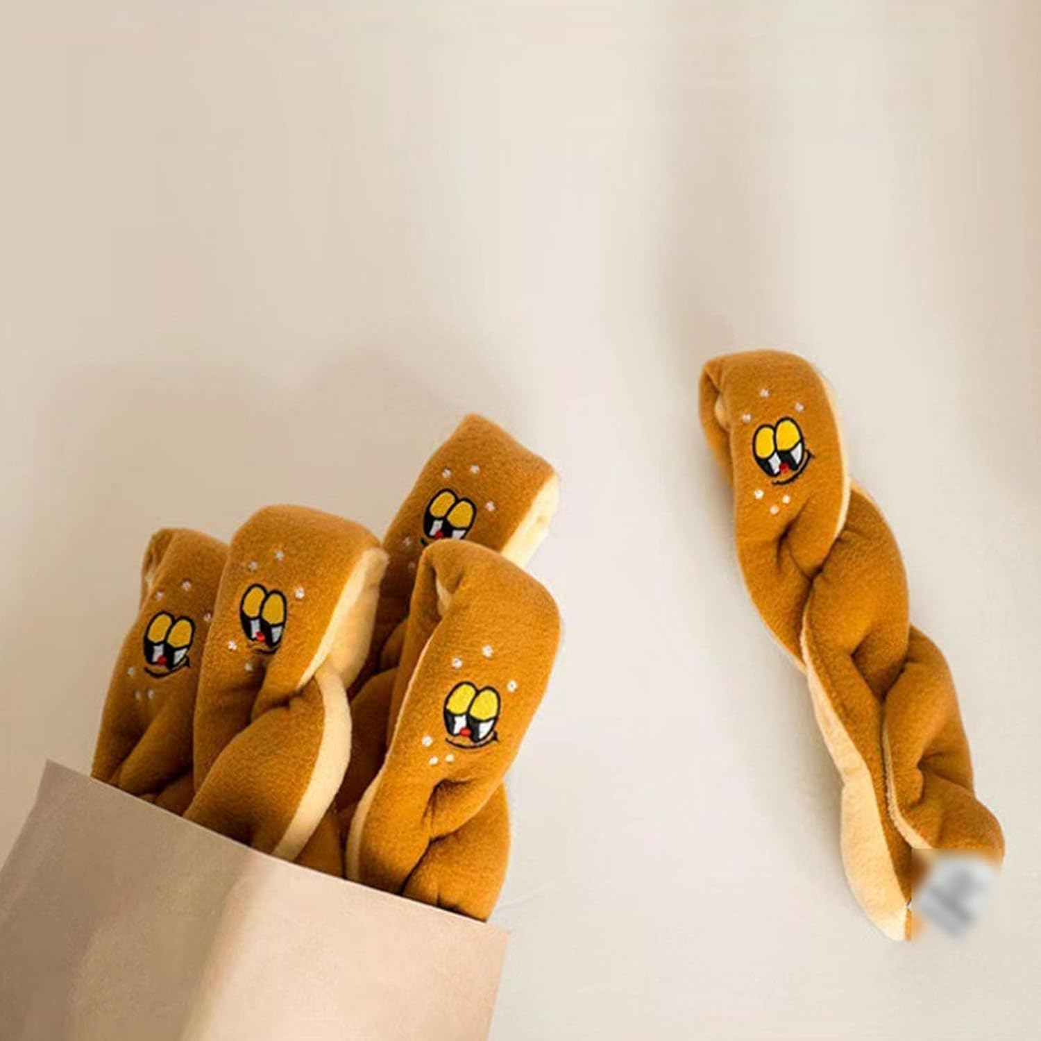 EVTSCAN Dog Sound Bread Molar Toy, Food Hiding Teeth Grinding Multifunctional Interactive Plush Pet Squeaky Toy, for Small Medium Dogs image number 3