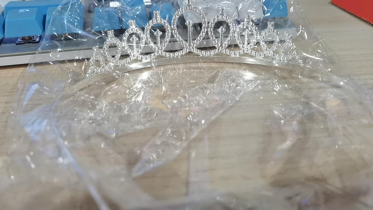 Birthday Crystal Queen Comb Headband for Women and Girls, Princess Rose Hair Rhinestone Accessories for Wedding Prom Birthday Halloween Costume (Silver, One Size)