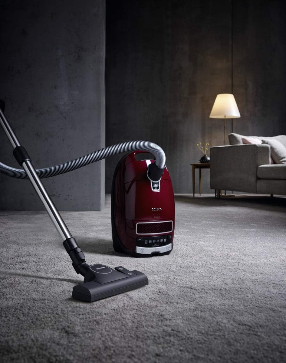 Miele SBD 365-3 Allteq Universal Floorhead, Vacuum Cleaner Head Attachment for Cleaning Carpets and Hard Floors, Black image number 4