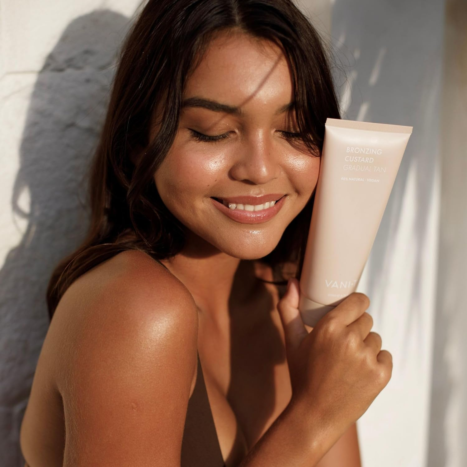 VANI-T Bronzing Custard Gradual Tan 200 Ml image number 2