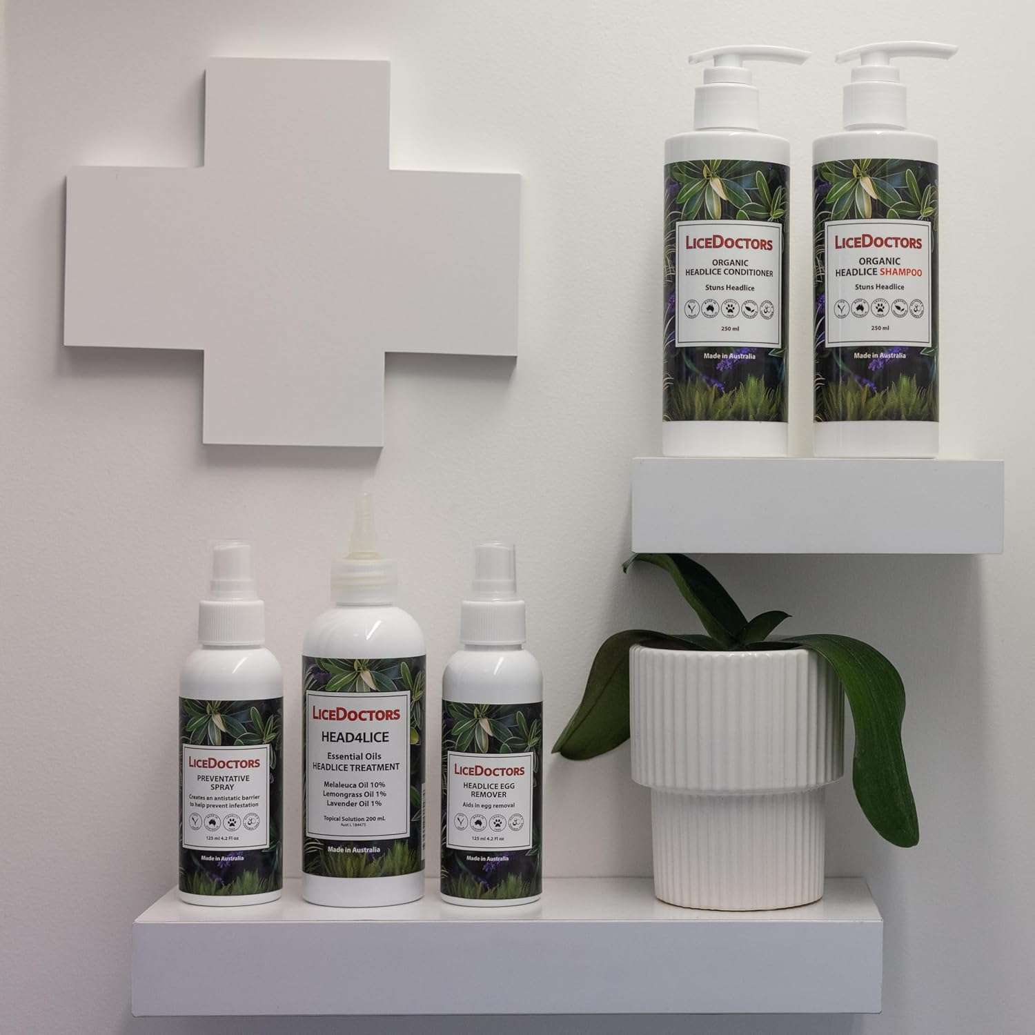 Licedoctors Head Lice Treatment Bundle &ndash; Includes Shampoo, Conditioner, Preventative Spray & Egg Remover | Natural & Sulphate-Free | Australian Made | Full Family Kit image number 1