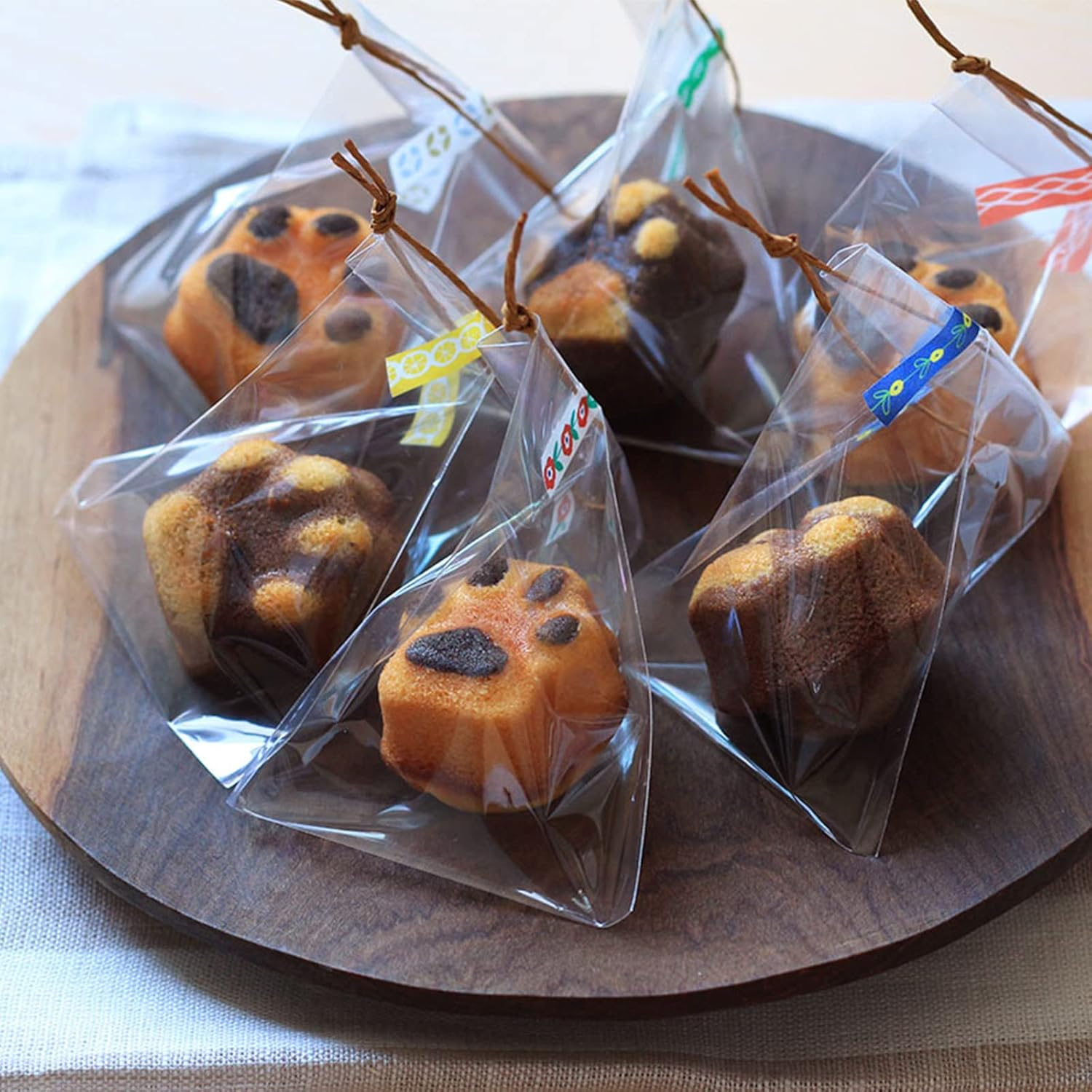 Elesinsoz 12 Cup Mini Dog Cat Paw Print Shaped Madeleine Baking Pan Nonstick Frozen Puppy Treat Cookie Biscuit Cupcake Muffin Cake Ice Cube Popsicle Chocolate Tin Tray Mold Maker for Freezer Oven image number 4