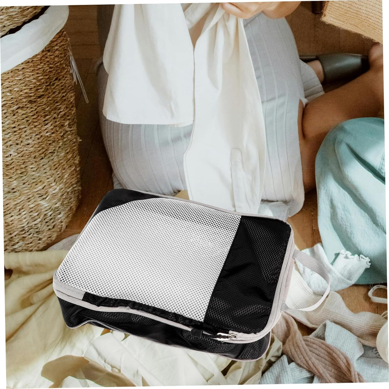 VANZACK 4Pcs Travel Packing Organizers Set with Mesh, Expandable Compression Cubes for Clothing, Shoes, and Toiletries Storage, Lightweight Luggage Bags for Suitcase and Travel Toiletry Gear image number 4