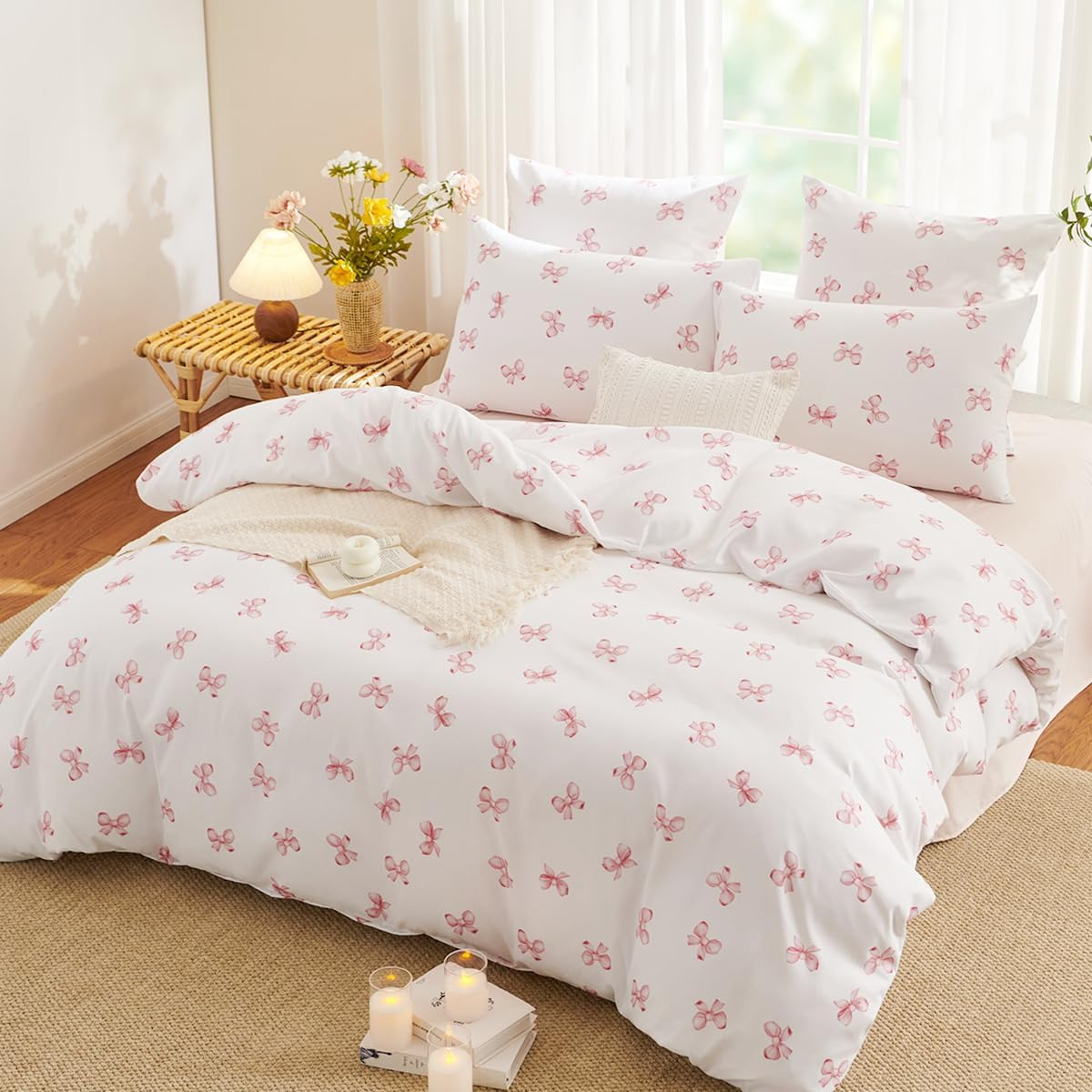 Bildenly Duvet Cover Queen Size Pink Bowknot for Girls' Rooms Fresh Style Bedrooms, Comforter Cover Soft & Lightweight Microfiber Quilt Cover with Zipper Closure and 2 Pillowcases image number 1