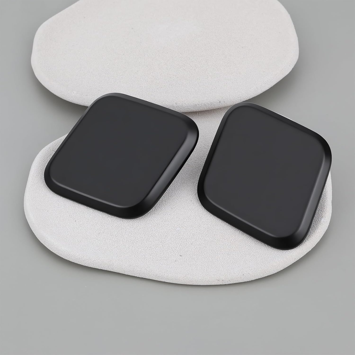 SG Store 2Pcs Headlight Washer Jet Nozzle Cap Cover Left & Right Compatible with Ford Focus MK3 RS ST 2015&ndash;2018